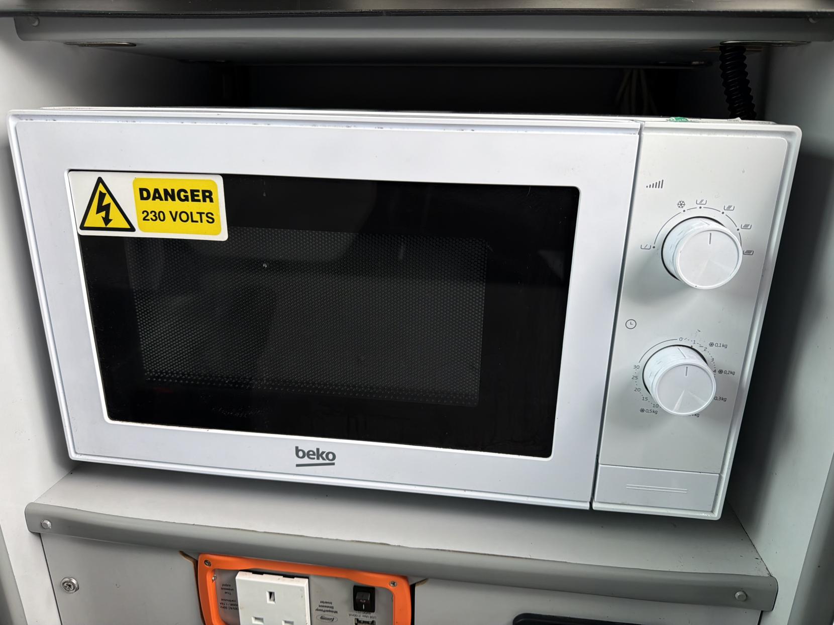 Vauxhall Movano 2.3 CDTi 3500 Panel Van 5dr Diesel Manual FWD L2 H2 Euro 6 (130 ps)