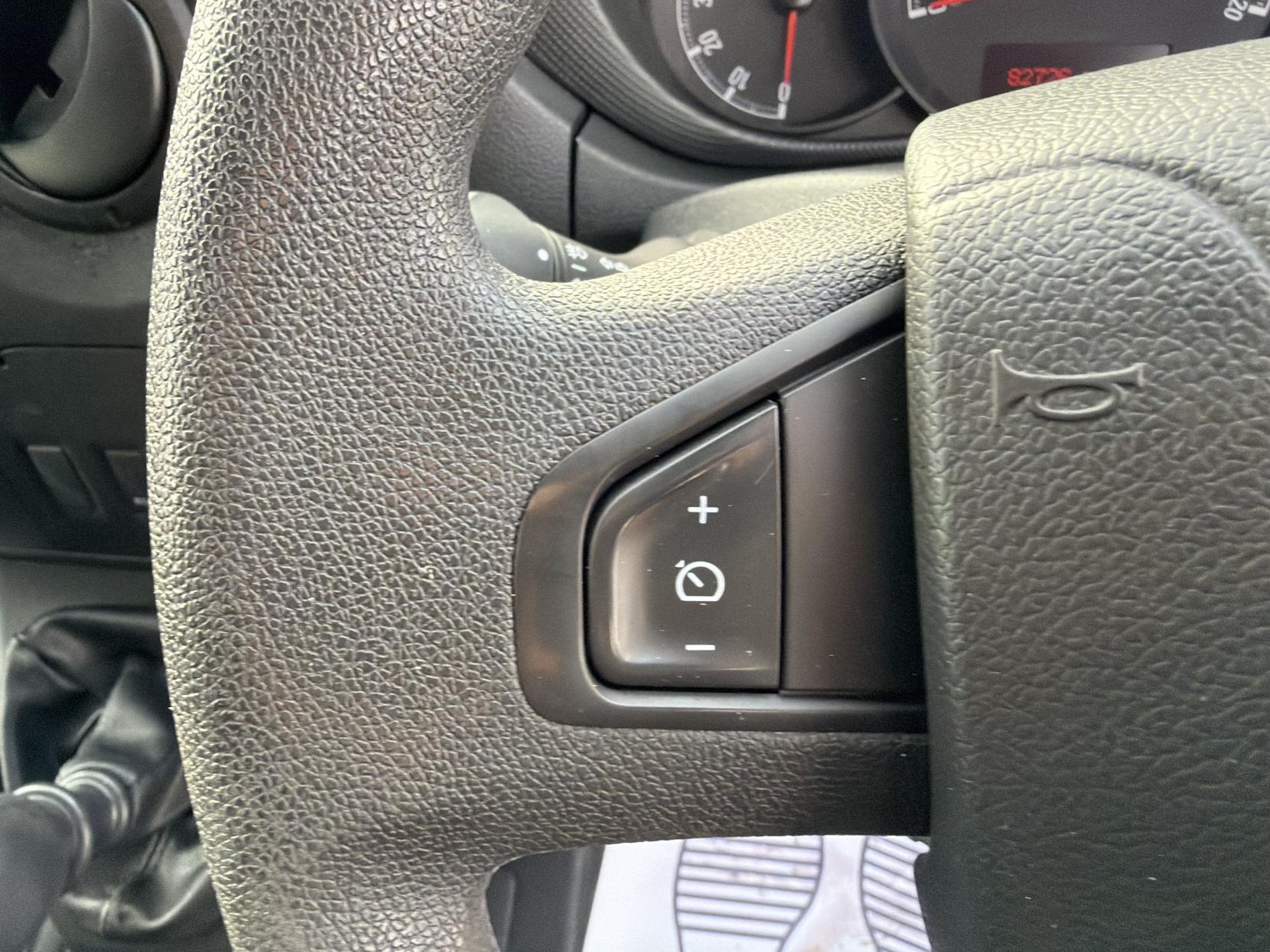 Vauxhall Movano 2.3 CDTi 3500 Panel Van 5dr Diesel Manual FWD L2 H2 Euro 6 (130 ps)