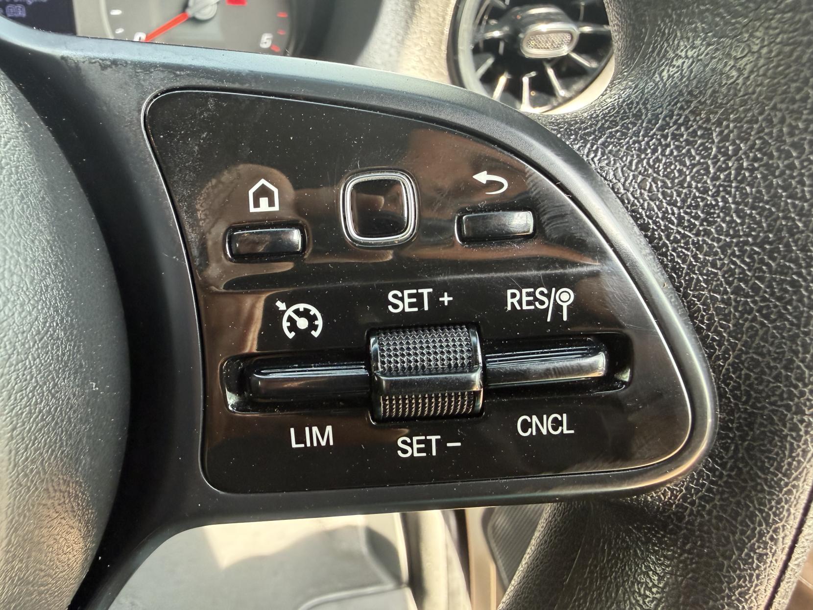 2020 Mercedes-Benz Sprinter 2.1 316 CDI Panel Van 5dr Diesel Manual RWD L2 H2 Euro 6 (163 ps) - Thumbnail 38