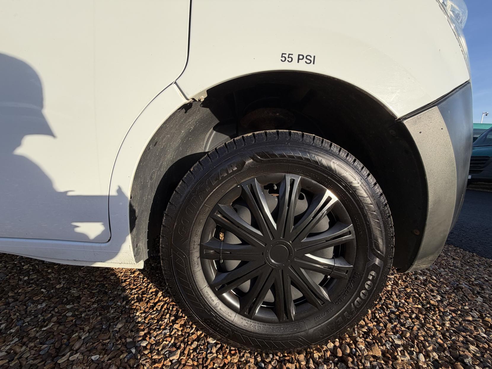 Vauxhall Movano 2.3 CDTi 3500 Panel Van 5dr Diesel Manual FWD L2 H2 Euro 6 (130 ps)