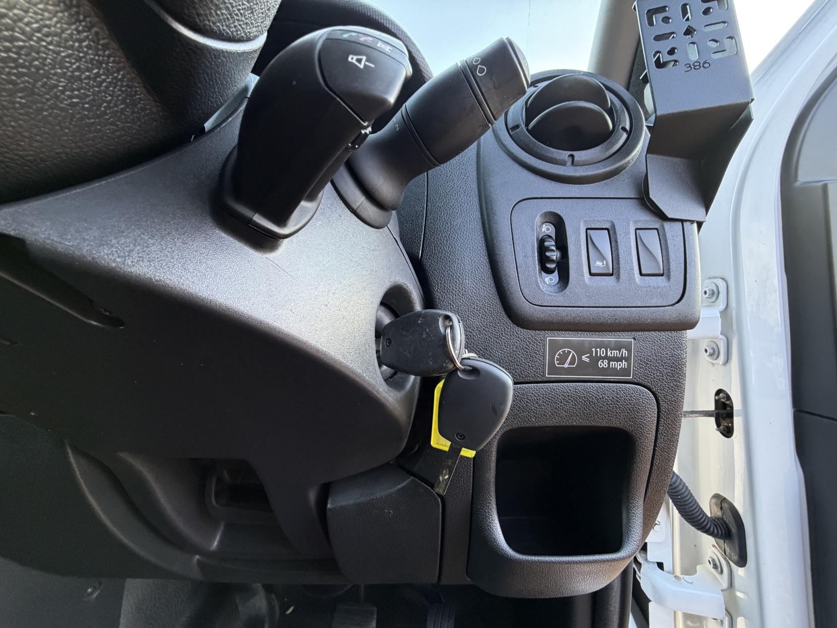 Vauxhall Movano 2.3 CDTi 3500 Panel Van 5dr Diesel Manual FWD L2 H2 Euro 6 (130 ps)