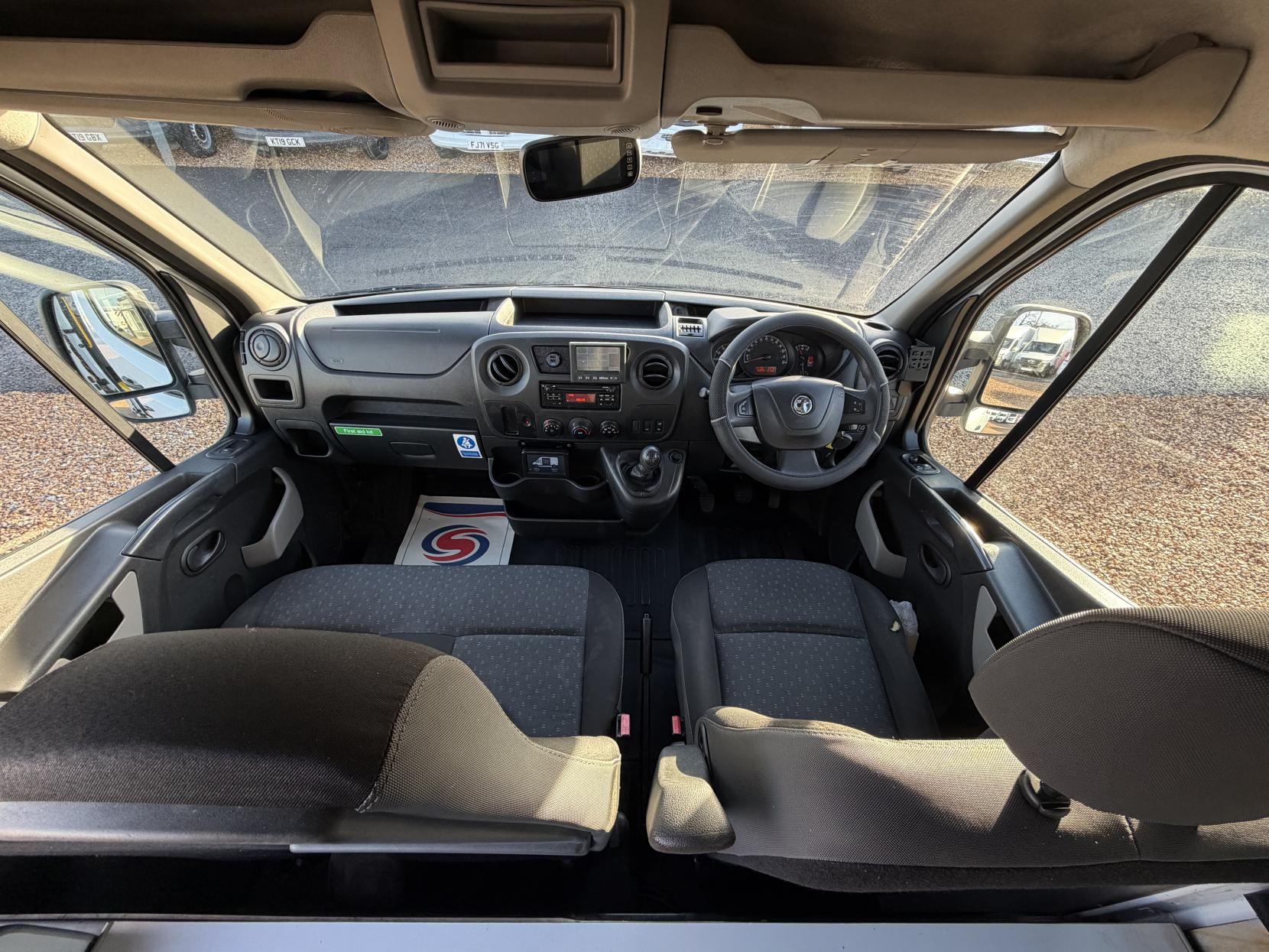 Vauxhall Movano 2.3 CDTi 3500 Panel Van 5dr Diesel Manual FWD L2 H2 Euro 6 (130 ps)