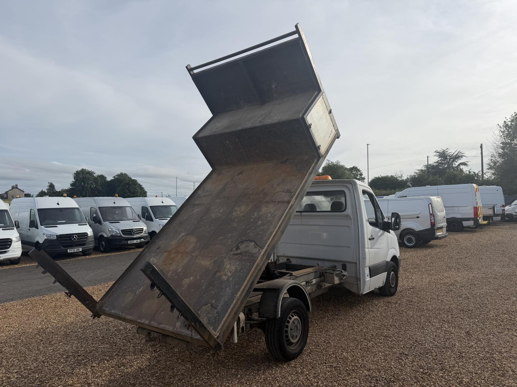 2015 Mercedes-Benz Sprinter 2.1 313 CDI Chassis Cab 2dr Diesel Manual RWD L2 (129 bhp) - Thumbnail 9