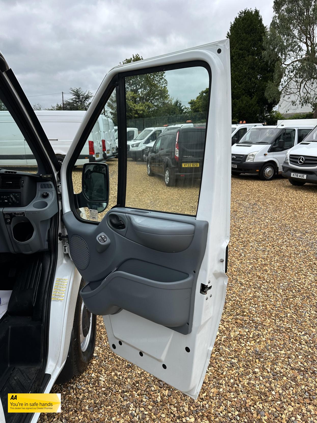 Ford Transit 2.2 TDCi 350 Panel Van 3dr Diesel Manual RWD L3 H3 (224 g/km, 98 bhp)