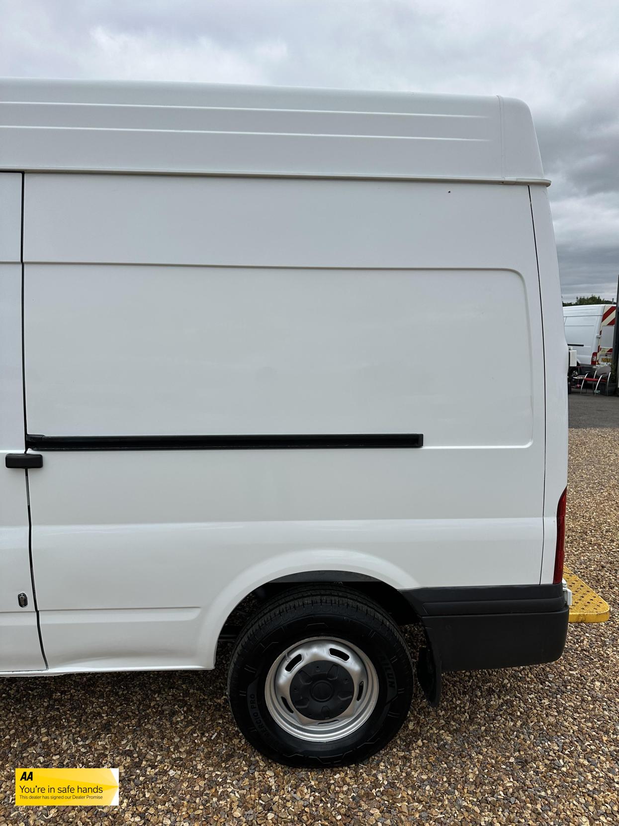 Ford Transit 2.2 TDCi 350 Panel Van 3dr Diesel Manual RWD L3 H3 (224 g/km, 98 bhp)