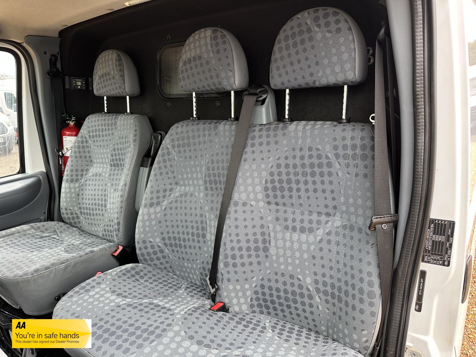 Ford Transit 2.2 TDCi 350 Panel Van 3dr Diesel Manual RWD L3 H3 (224 g/km, 98 bhp)