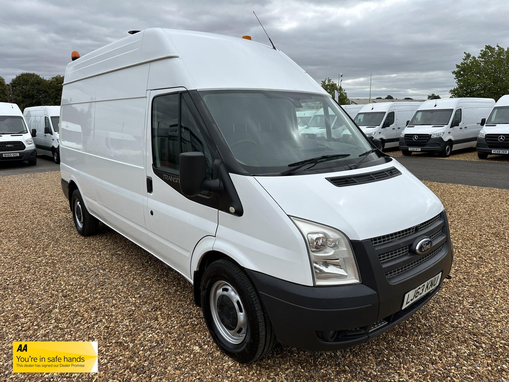 Ford Transit 2.2 TDCi 350 Panel Van 3dr Diesel Manual RWD L3 H3 (224 g/km, 98 bhp)