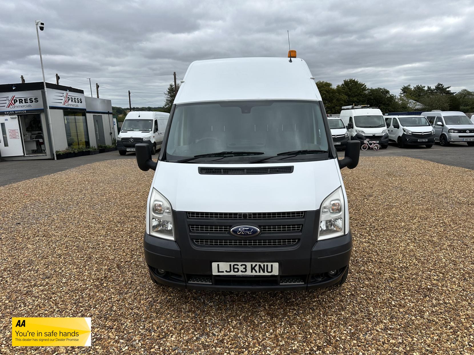 Ford Transit 2.2 TDCi 350 Panel Van 3dr Diesel Manual RWD L3 H3 (224 g/km, 98 bhp)