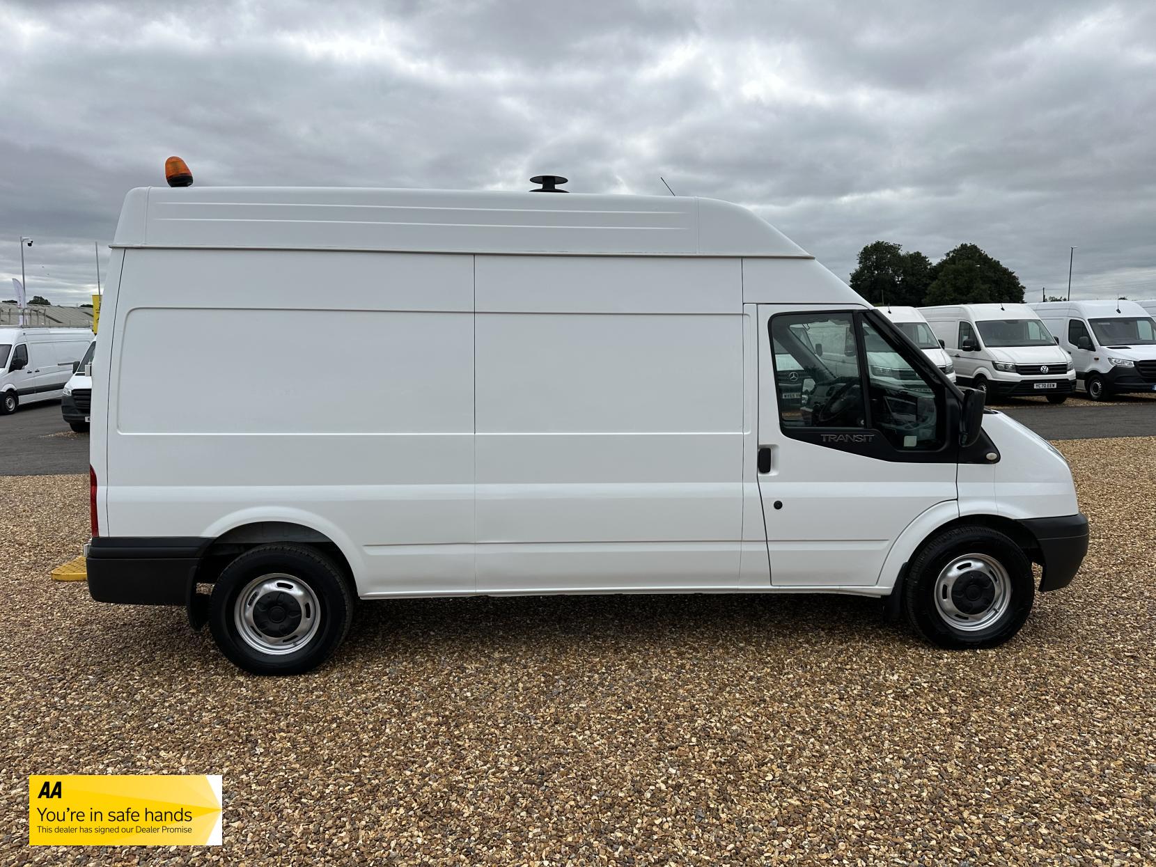 Ford Transit 2.2 TDCi 350 Panel Van 3dr Diesel Manual RWD L3 H3 (224 g/km, 98 bhp)