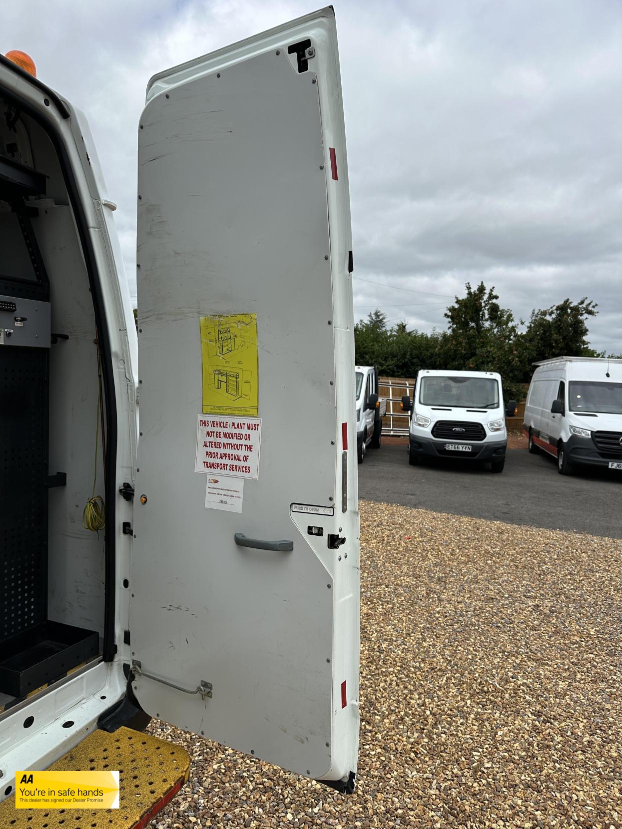 Ford Transit 2.2 TDCi 350 Panel Van 3dr Diesel Manual RWD L3 H3 (224 g/km, 98 bhp)