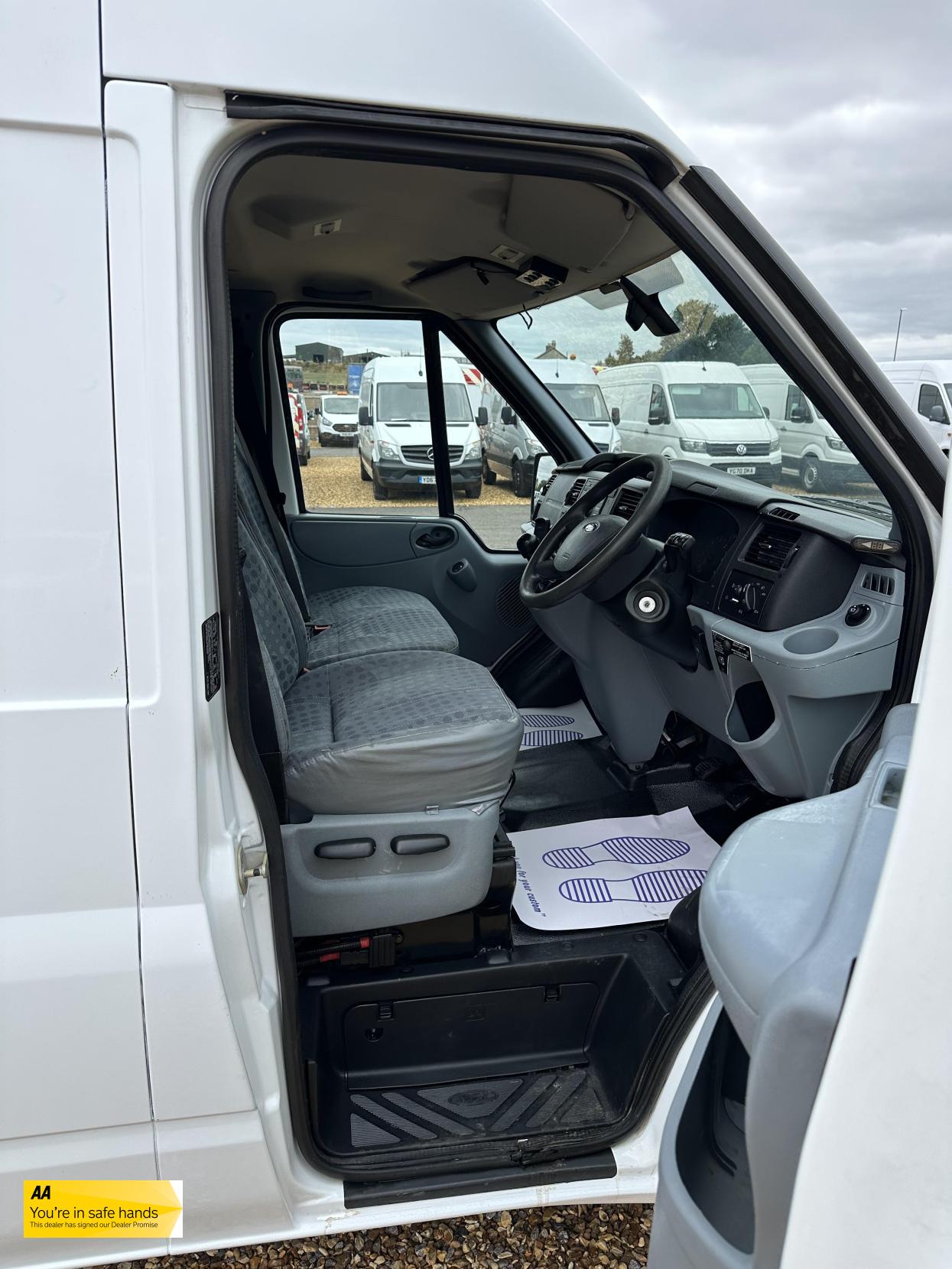 Ford Transit 2.2 TDCi 350 Panel Van 3dr Diesel Manual RWD L3 H3 (224 g/km, 98 bhp)
