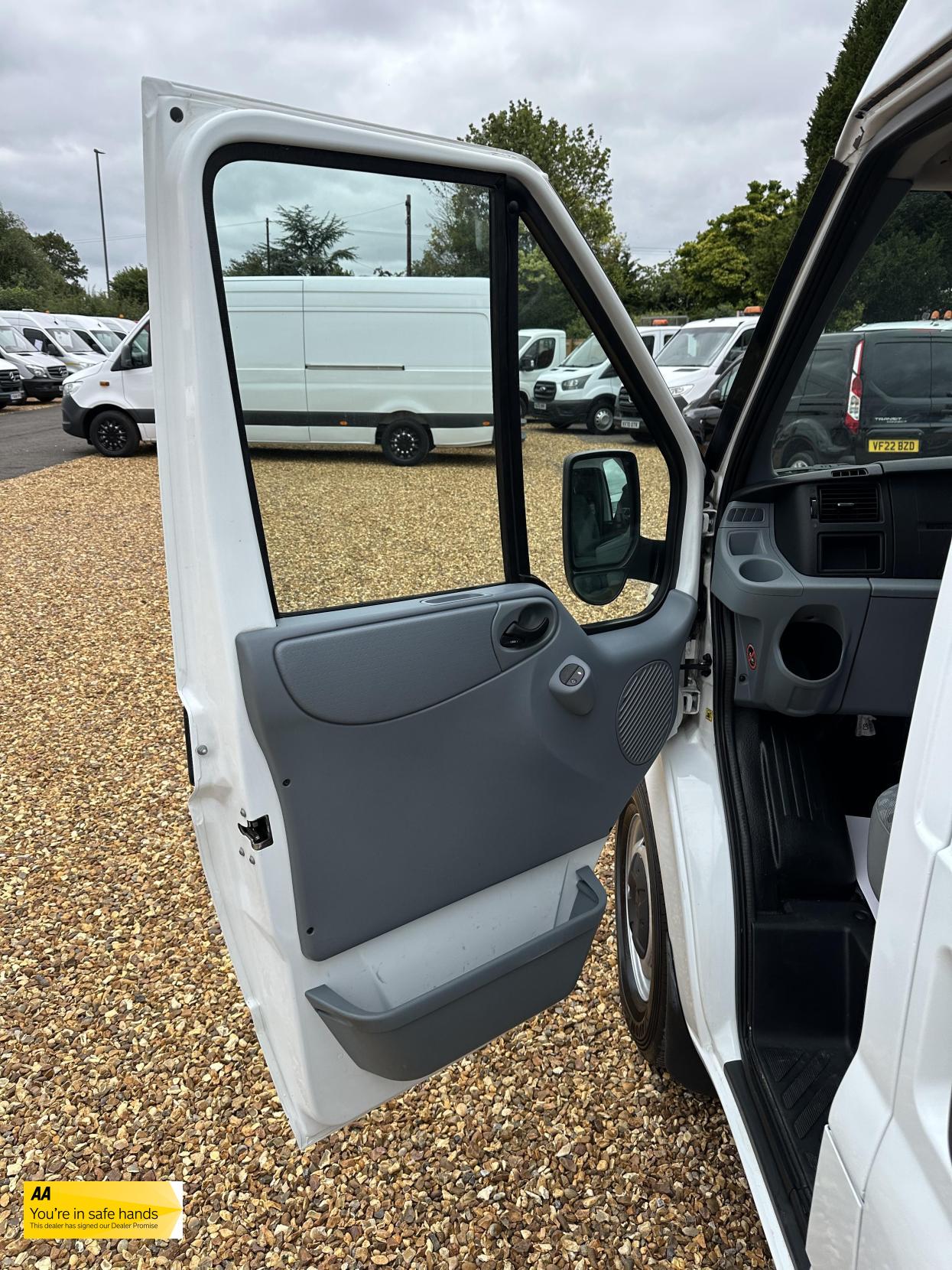 Ford Transit 2.2 TDCi 350 Panel Van 3dr Diesel Manual RWD L3 H3 (224 g/km, 98 bhp)