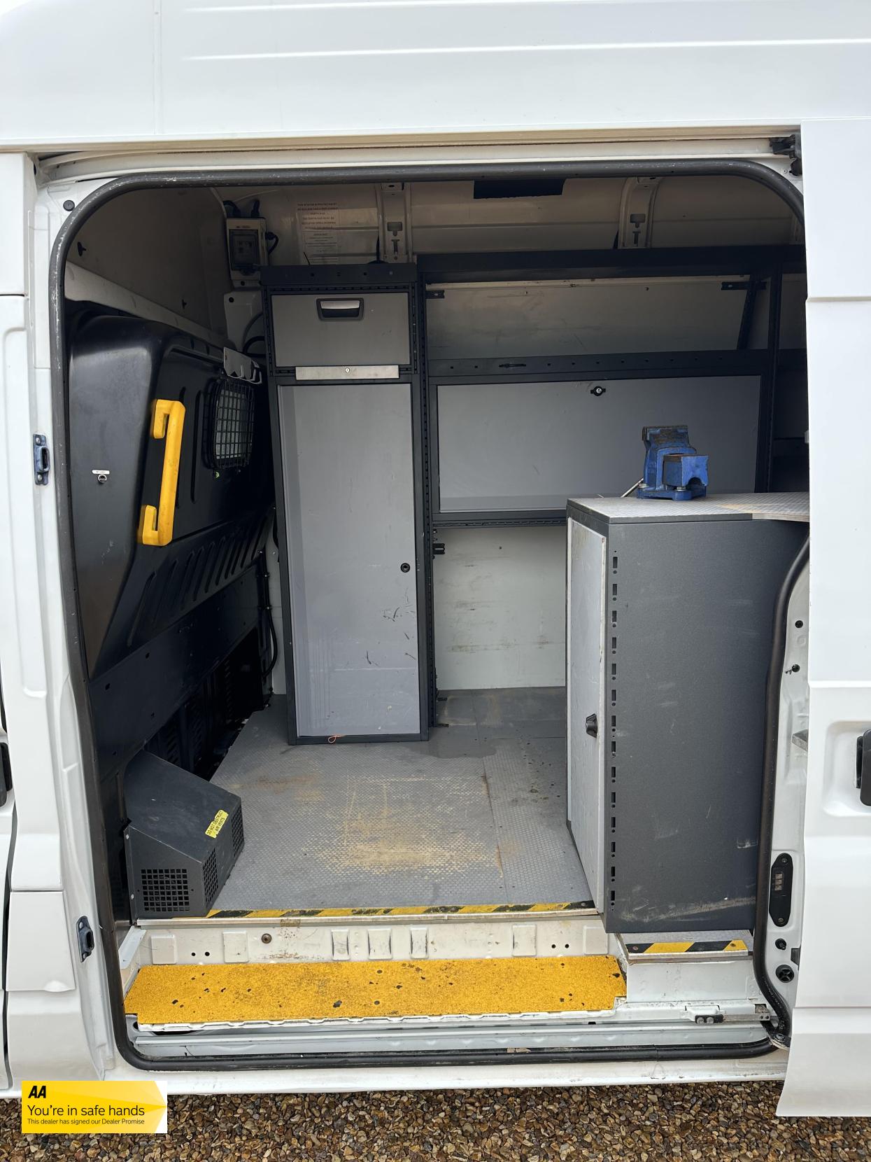 Ford Transit 2.2 TDCi 350 Panel Van 3dr Diesel Manual RWD L3 H3 (224 g/km, 98 bhp)