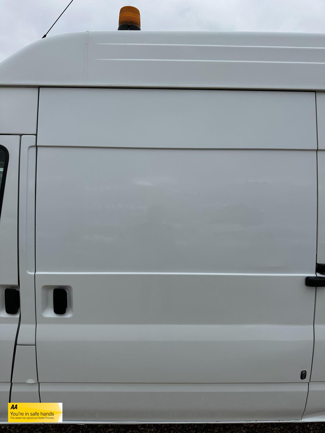 Ford Transit 2.2 TDCi 350 Panel Van 3dr Diesel Manual RWD L3 H3 (224 g/km, 98 bhp)