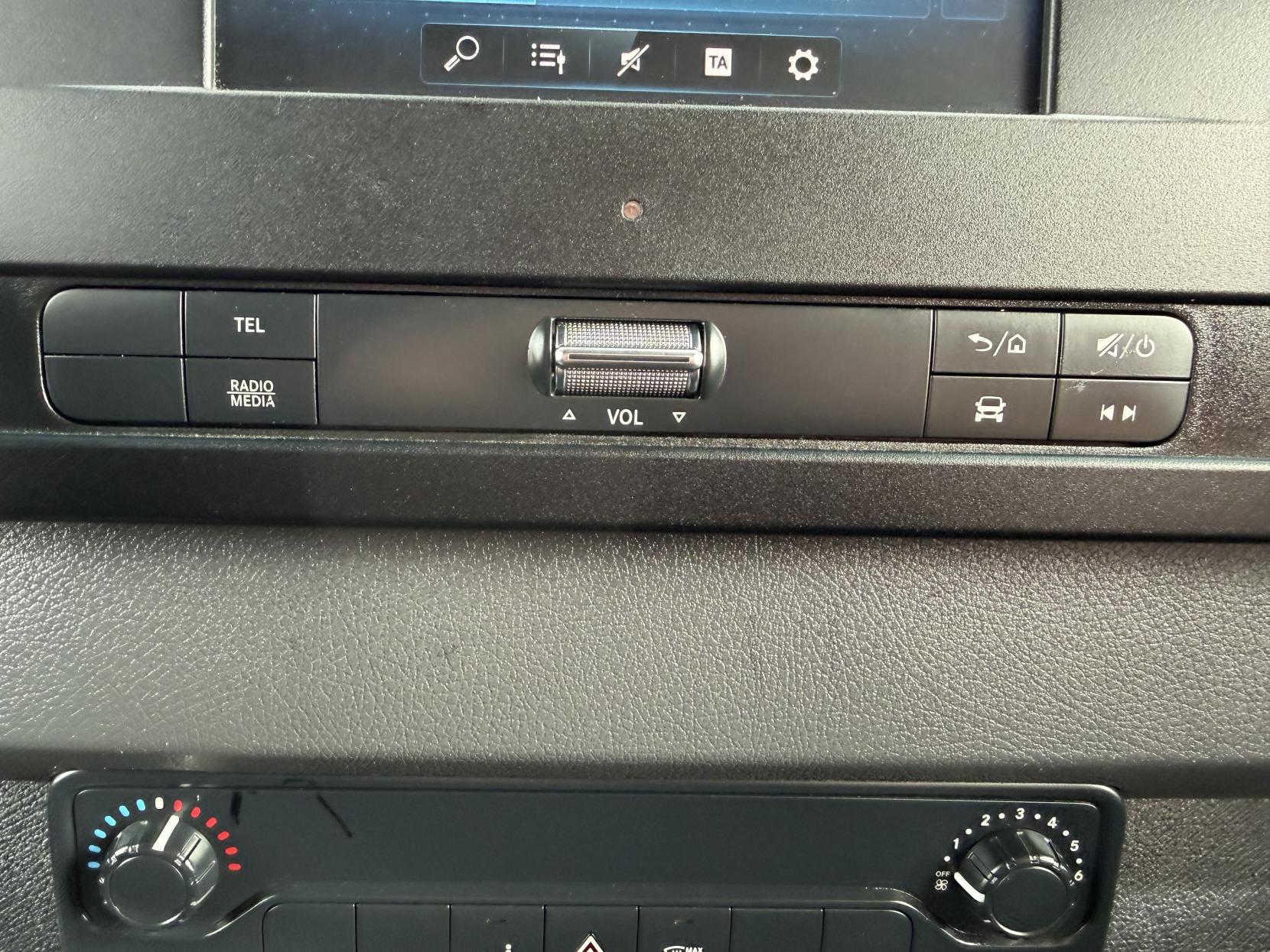 2020 Mercedes-Benz Sprinter 2.1 311 CDI Panel Van 5dr Diesel Manual RWD L3 H2 Euro 6 (114 ps) - Thumbnail 25