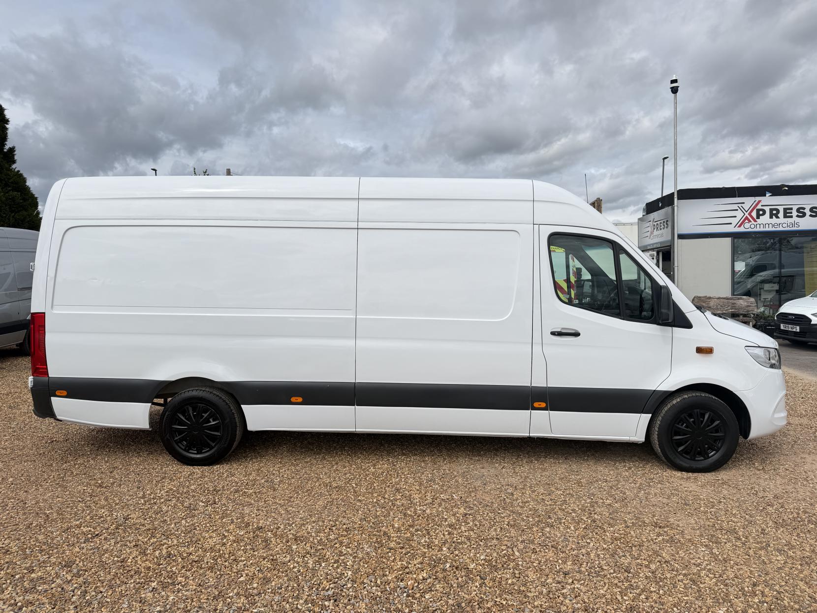 2020 Mercedes-Benz Sprinter 2.1 311 CDI Panel Van 5dr Diesel Manual RWD L3 H2 Euro 6 (114 ps) - Thumbnail 12