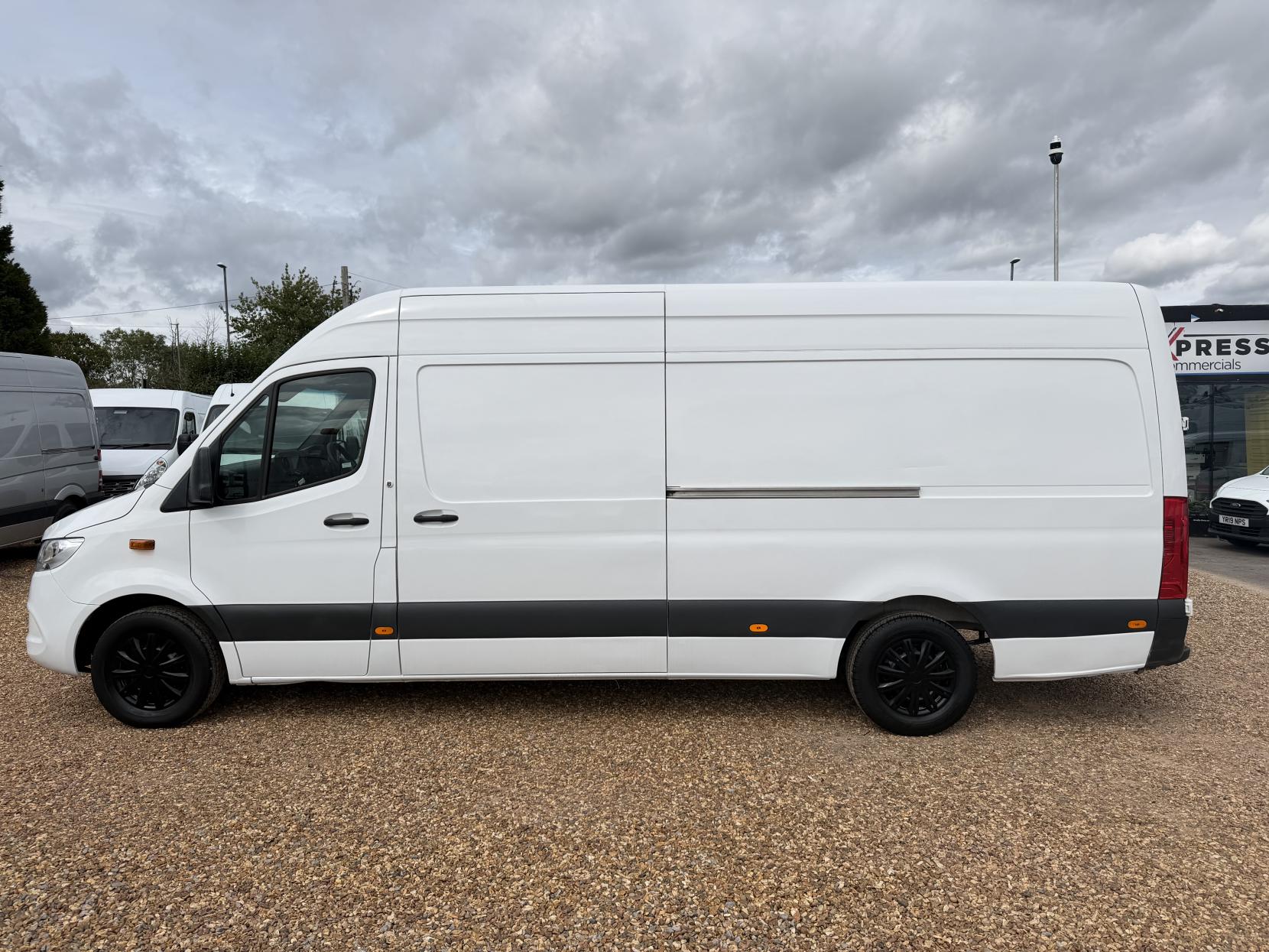 2020 Mercedes-Benz Sprinter 2.1 311 CDI Panel Van 5dr Diesel Manual RWD L3 H2 Euro 6 (114 ps) - Thumbnail 8