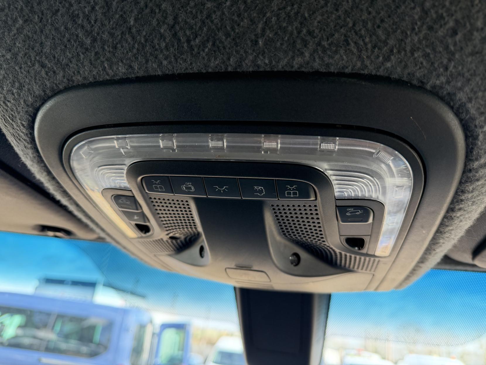 Mercedes-Benz Sprinter 2.1 314 CDI Panel Van 5dr Diesel Manual RWD L2 H2 Euro 6 (143 ps)