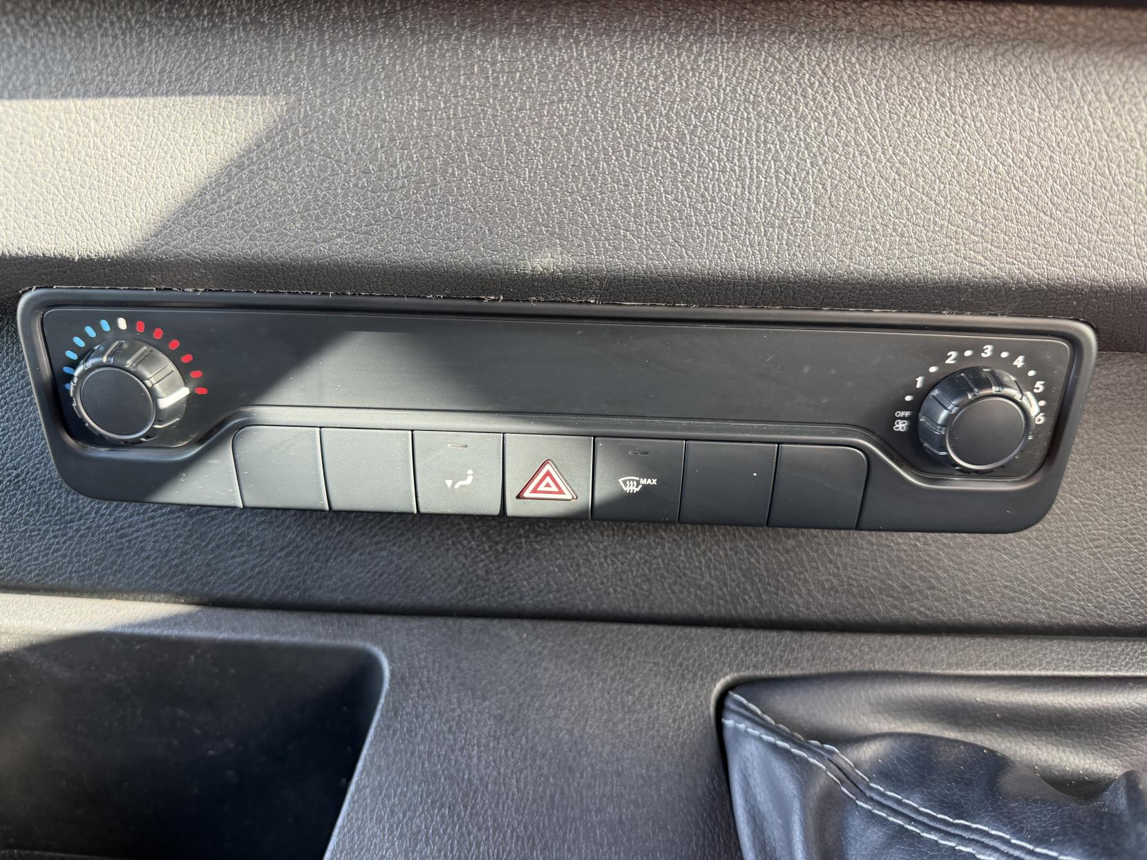 Mercedes-Benz Sprinter 2.1 314 CDI Panel Van 5dr Diesel Manual RWD L2 H2 Euro 6 (143 ps)