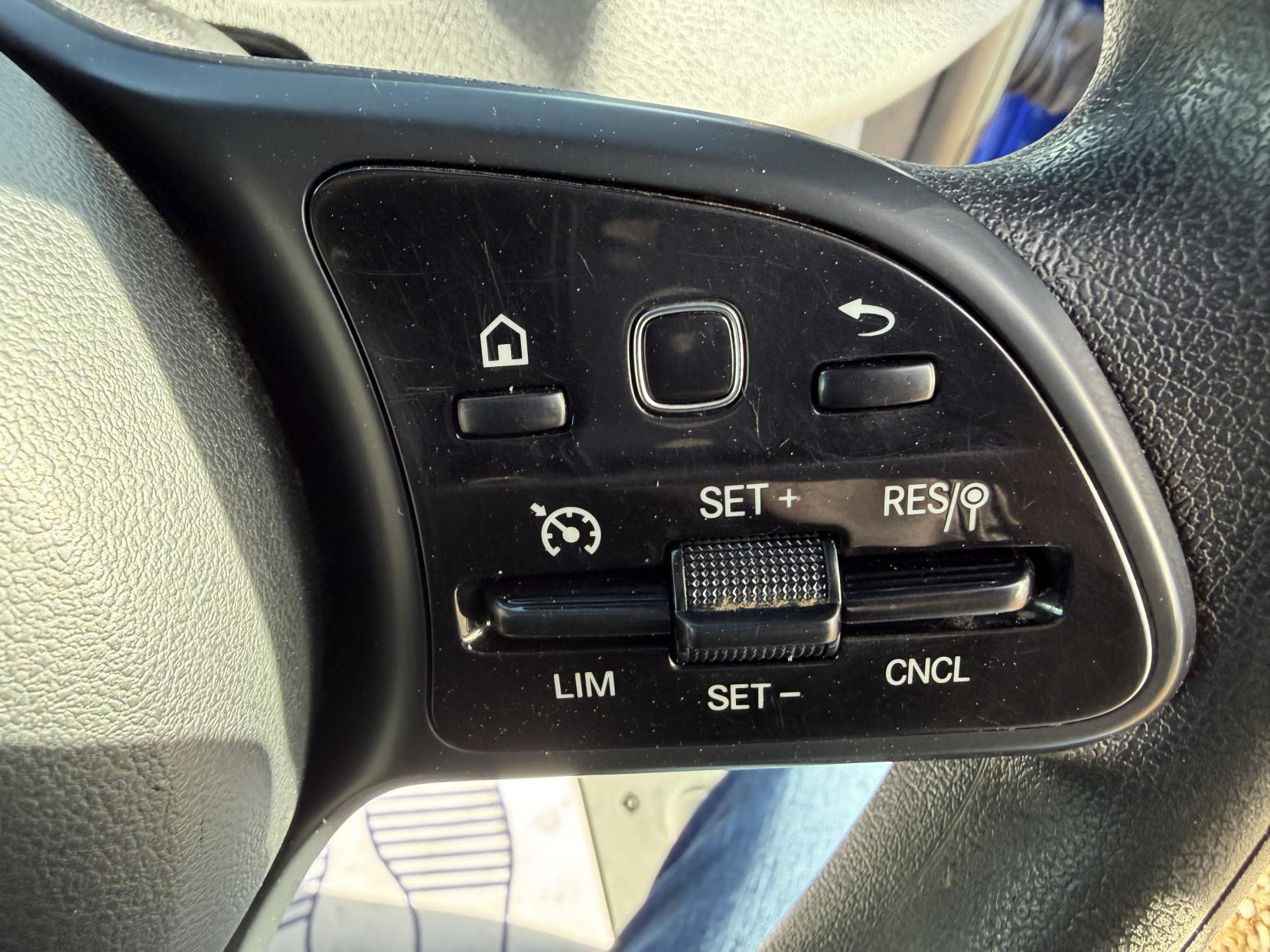 Mercedes-Benz Sprinter 2.1 314 CDI Panel Van 5dr Diesel Manual RWD L2 H2 Euro 6 (143 ps)