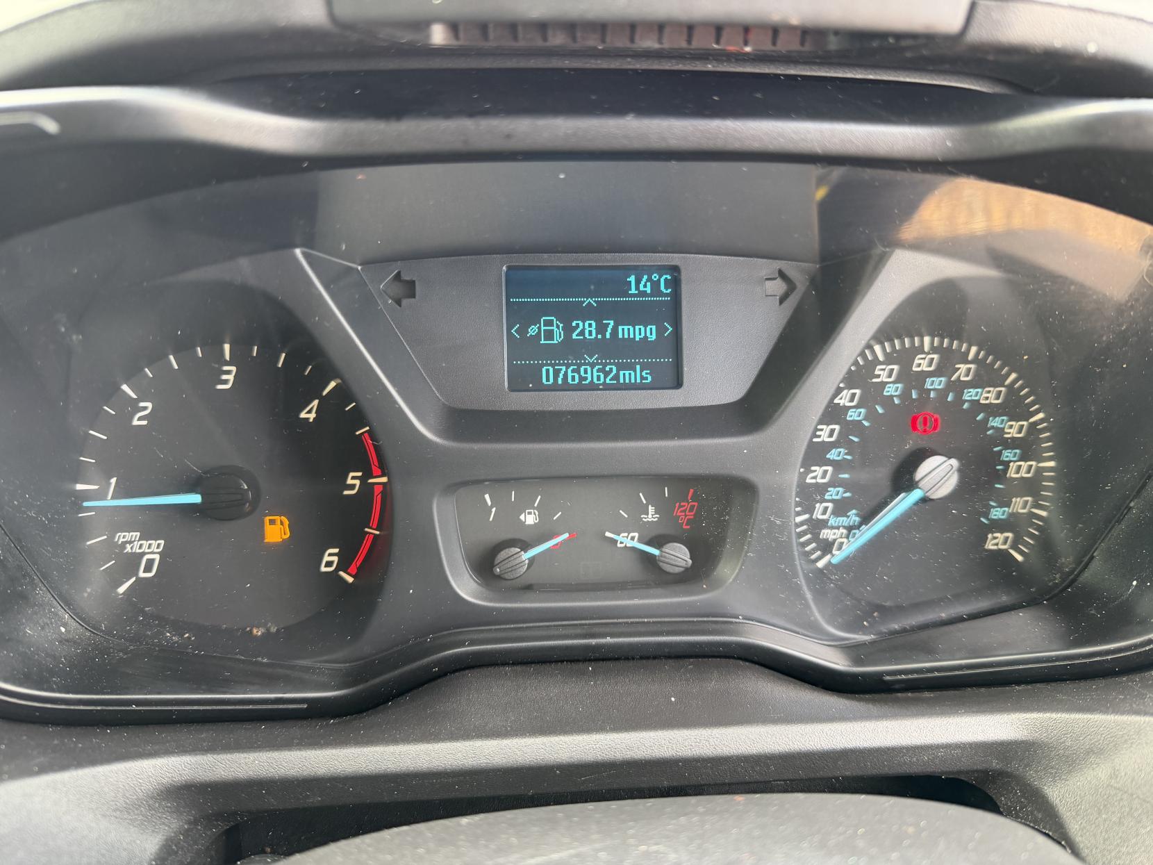 Ford Transit Custom 2.2 TDCi 290 Panel Van 5dr Diesel Manual L1 H1 (186 g/km, 98 bhp)