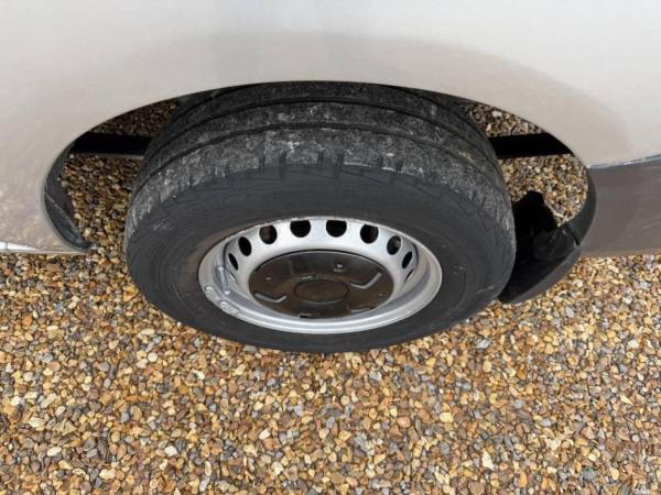 Ford Transit Custom 2.2 TDCi 290 Panel Van 5dr Diesel Manual L1 H1 (186 g/km, 98 bhp)