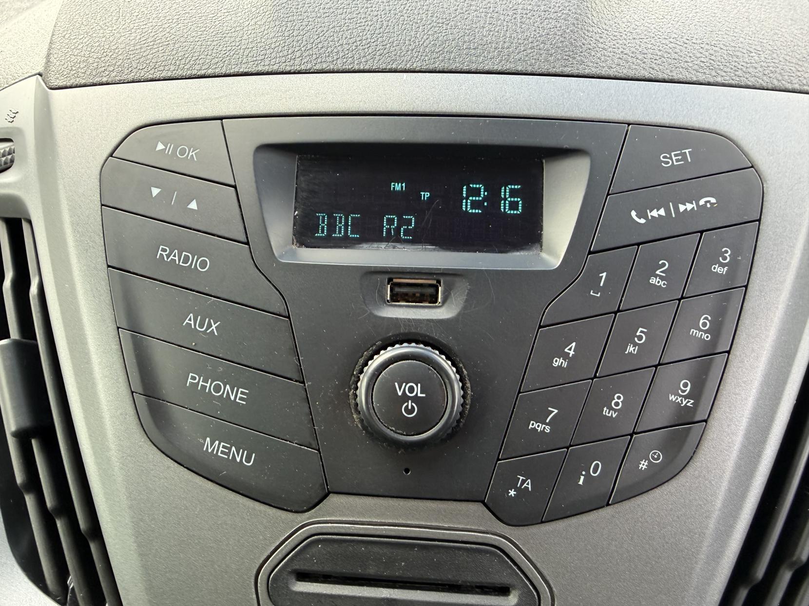 Ford Transit Custom 2.2 TDCi 290 Panel Van 5dr Diesel Manual L1 H1 (186 g/km, 98 bhp)