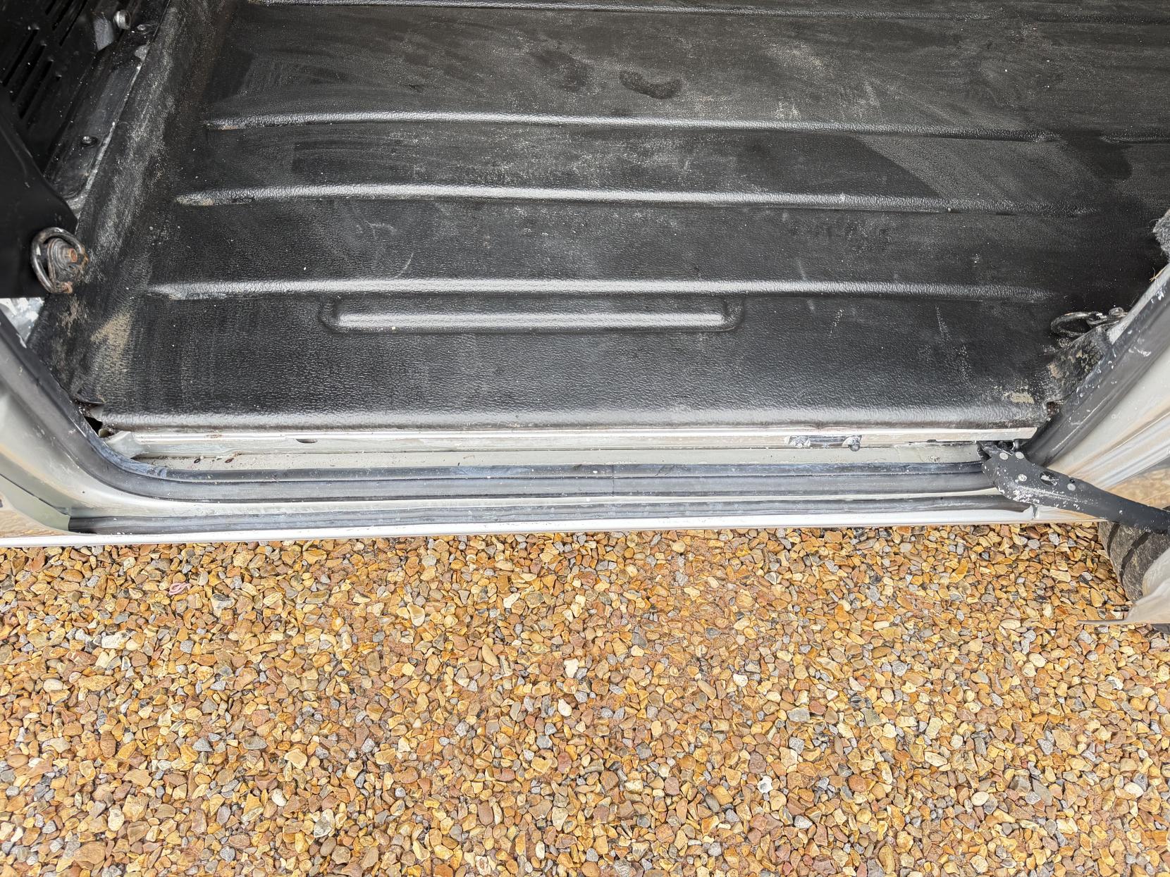 Ford Transit Custom 2.2 TDCi 290 Panel Van 5dr Diesel Manual L1 H1 (186 g/km, 98 bhp)