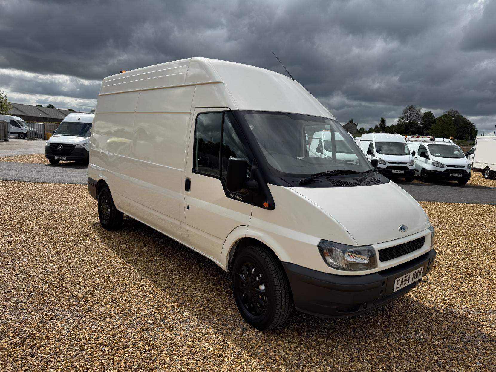 Ford Transit 2.4 TDI 350 Panel Van 3dr Diesel Manual RWD L3 H3 (113 bhp)