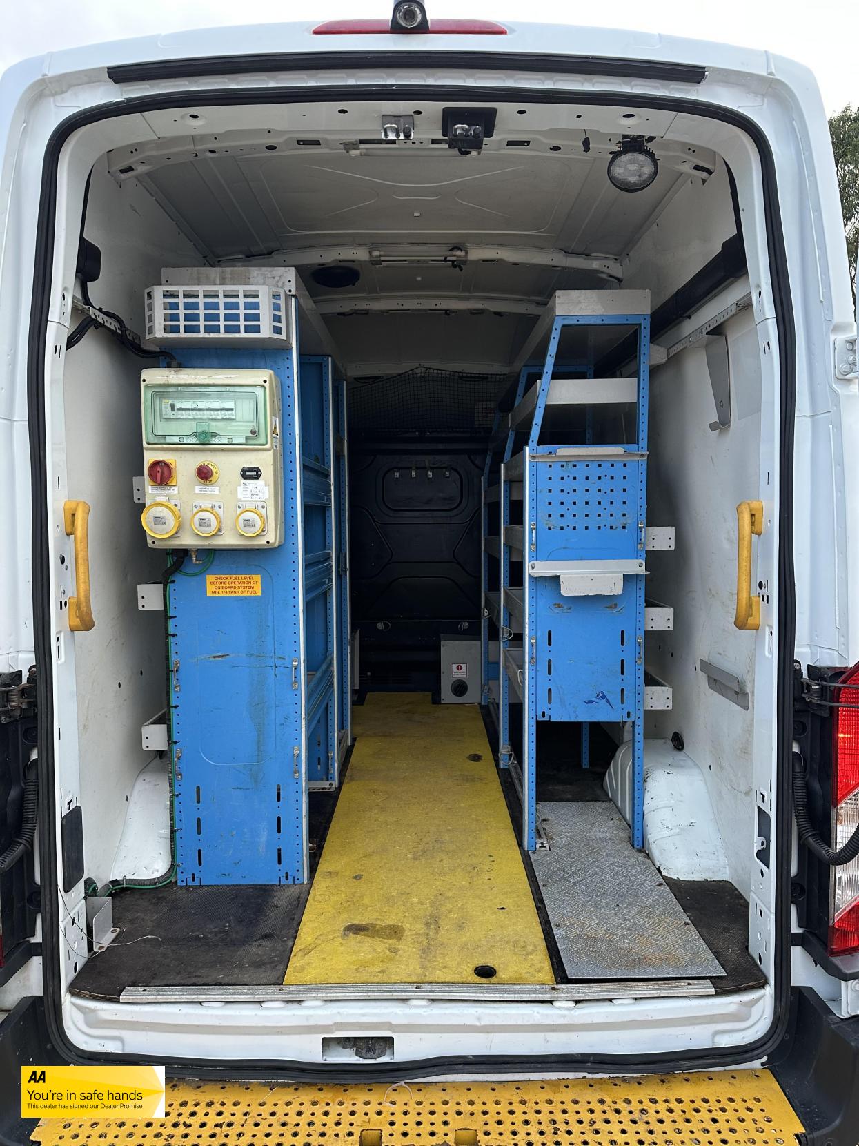 Ford Transit 2.0 350 EcoBlue Panel Van 5dr Diesel Manual RWD L2 H3 Euro 6 (130 ps)
