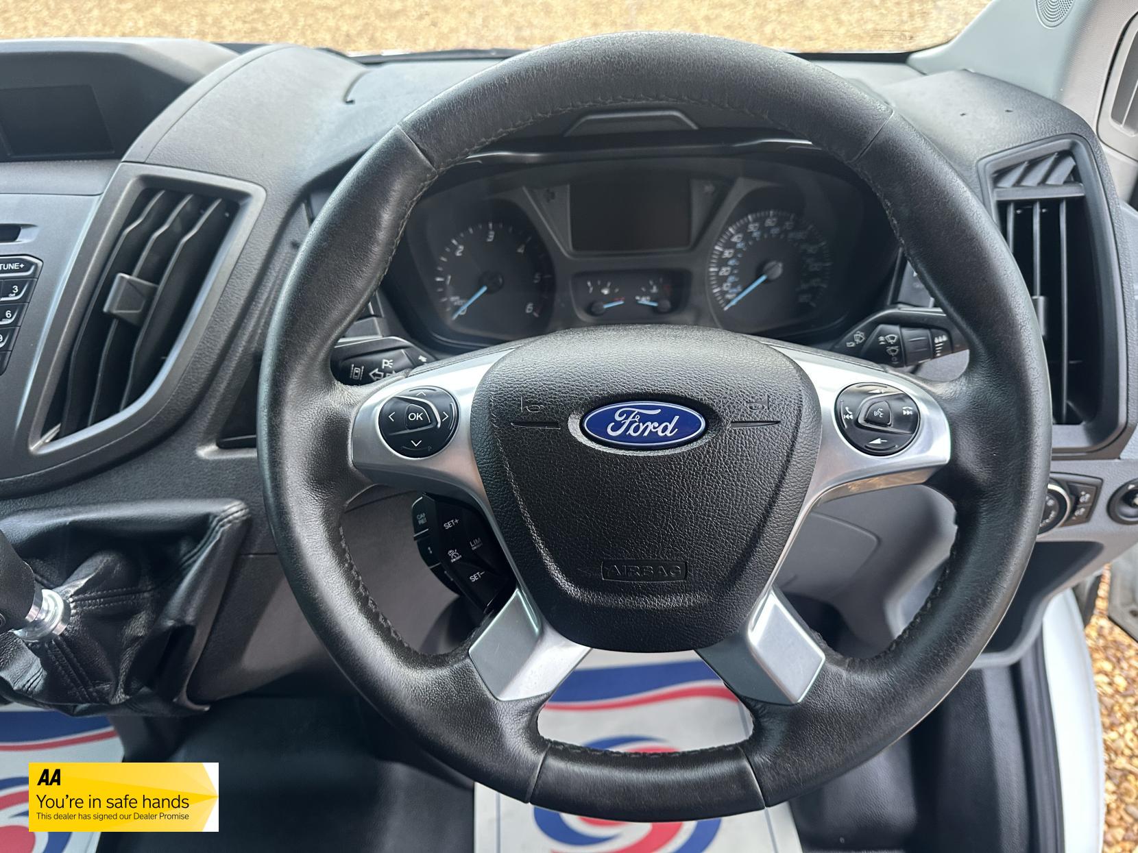 Ford Transit 2.0 350 EcoBlue Panel Van 5dr Diesel Manual RWD L2 H3 Euro 6 (130 ps)
