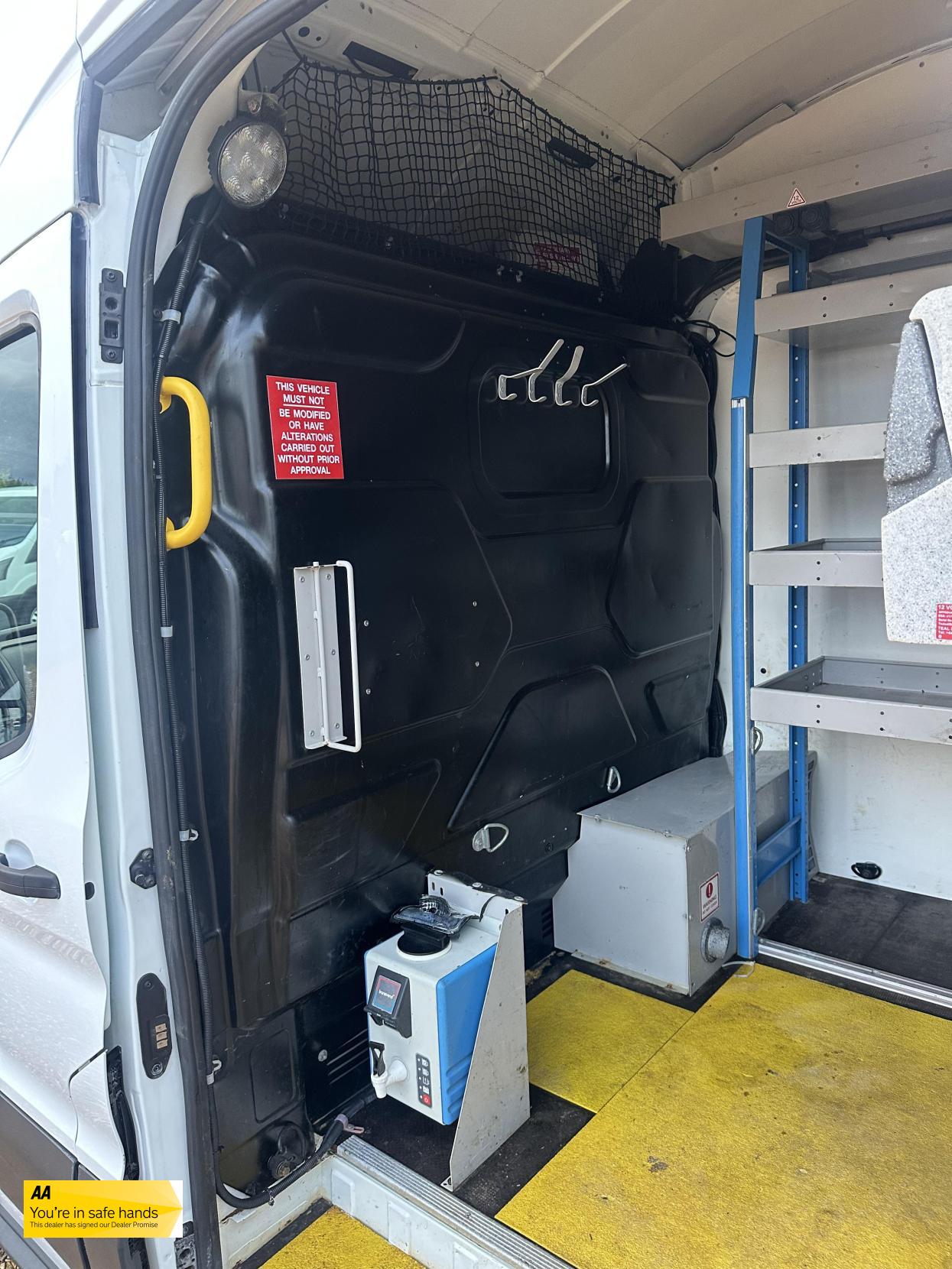 Ford Transit 2.0 350 EcoBlue Panel Van 5dr Diesel Manual RWD L2 H3 Euro 6 (130 ps)