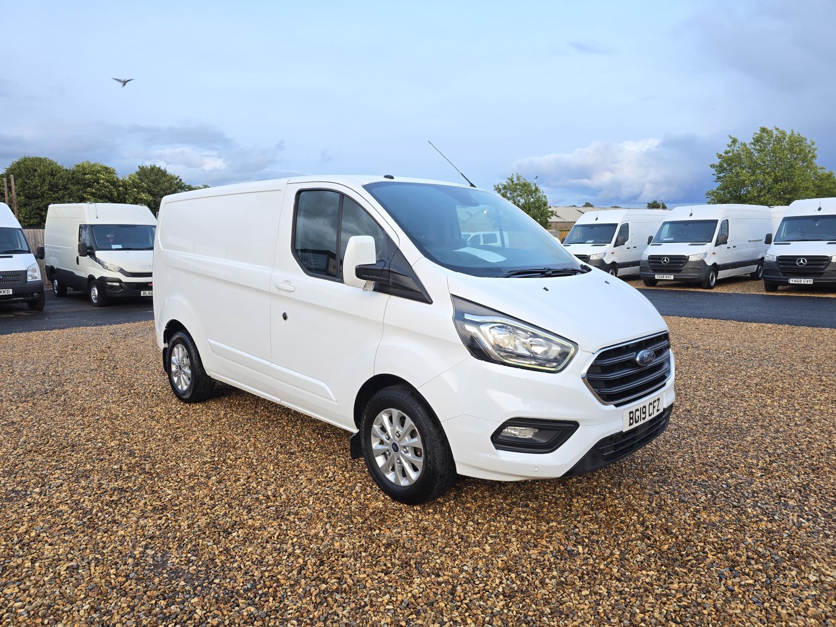 Ford Transit Custom 2.0 300 EcoBlue Limited Panel Van 5dr Diesel Manual L1 H1 Euro 6 (s/s) (130 ps)