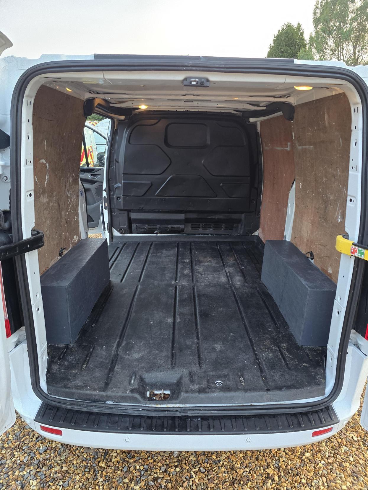 Ford Transit Custom 2.0 300 EcoBlue Limited Panel Van 5dr Diesel Manual L1 H1 Euro 6 (s/s) (130 ps)