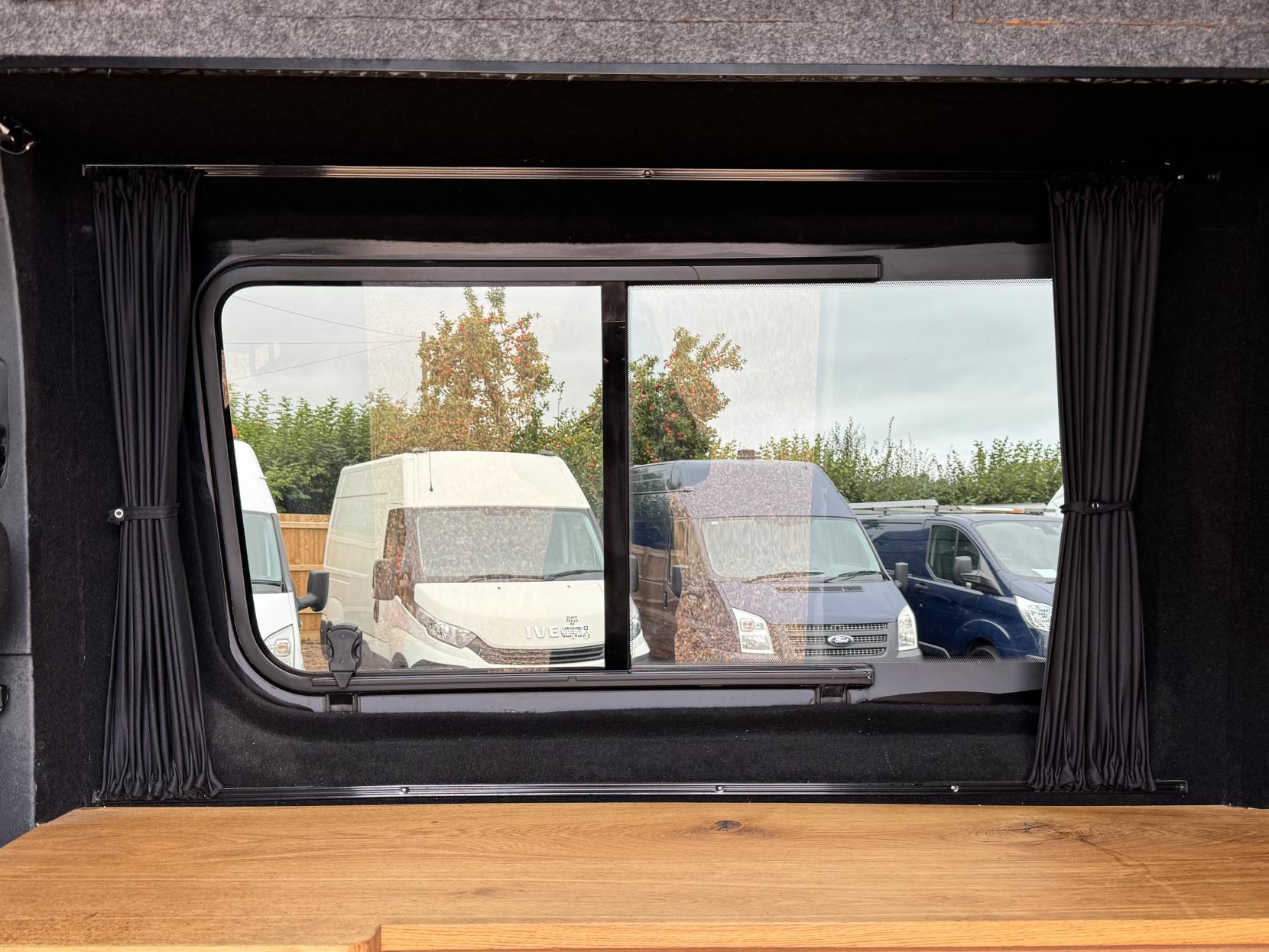 Mercedes-Benz Sprinter 2.1 316 CDI Panel Van 5dr Diesel Manual RWD L3 H2 Euro 6 (163 ps)