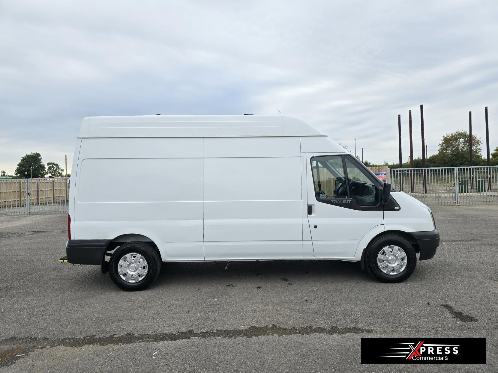 Ford Transit 2.2 TDCi 350 Panel Van 3dr Diesel Manual RWD L3 H3 (224 g/km, 98 bhp)