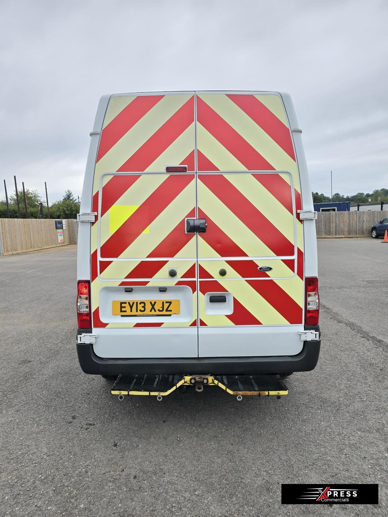 Ford Transit 2.2 TDCi 350 Panel Van 3dr Diesel Manual RWD L3 H3 (224 g/km, 98 bhp)