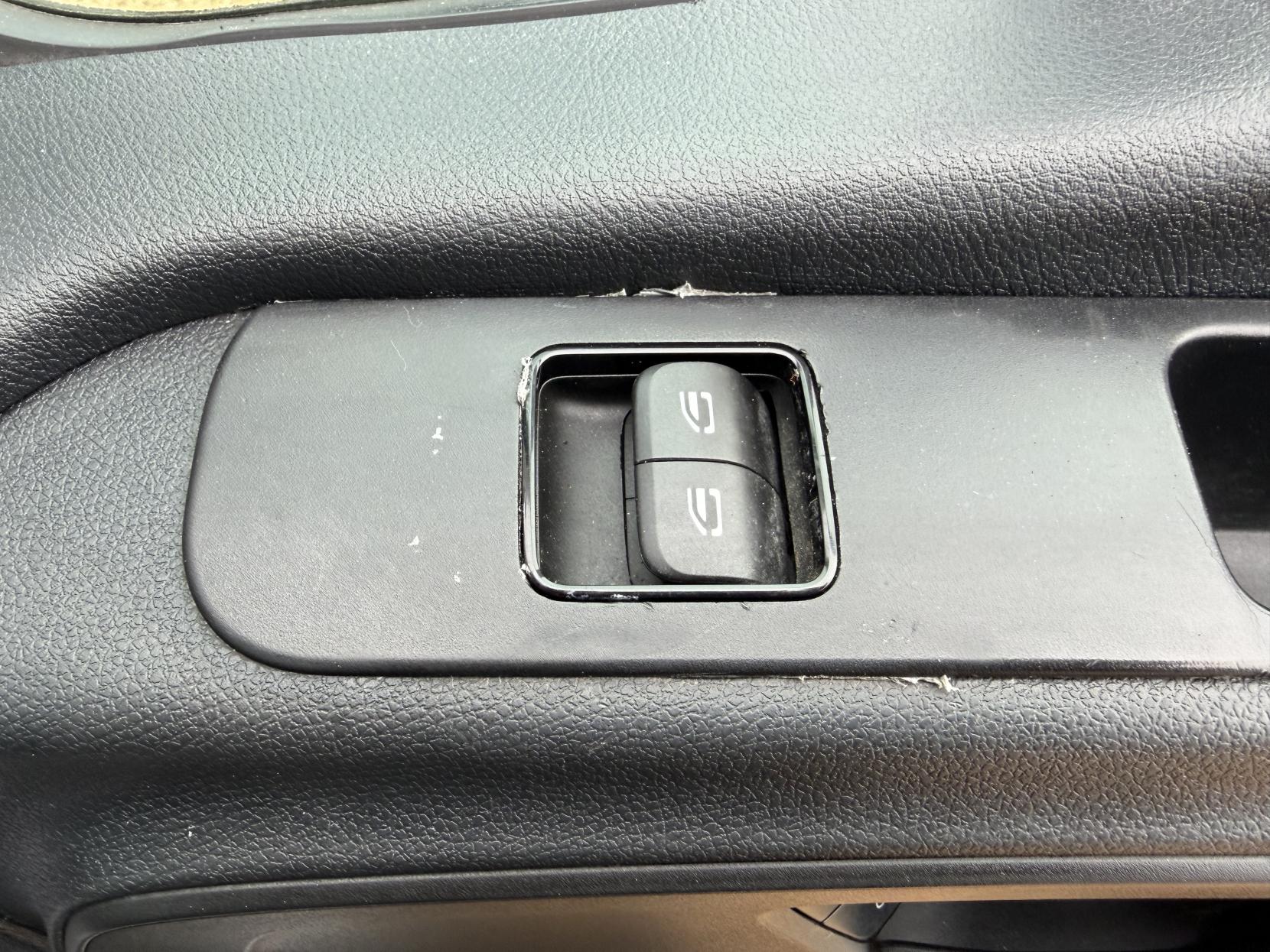 Mercedes-Benz Sprinter 2.1 316 CDI Chassis Cab 2dr Diesel Manual RWD L2 Euro 6 (163 ps)