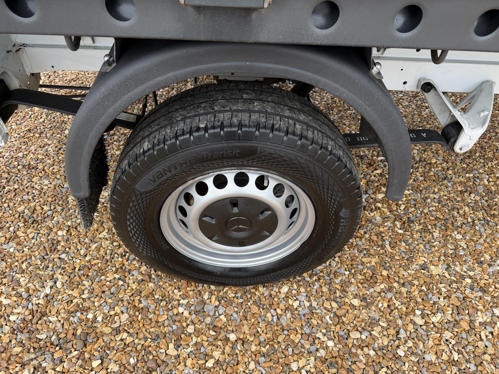 Mercedes-Benz Sprinter 2.1 316 CDI Chassis Cab 2dr Diesel Manual RWD L2 Euro 6 (163 ps)