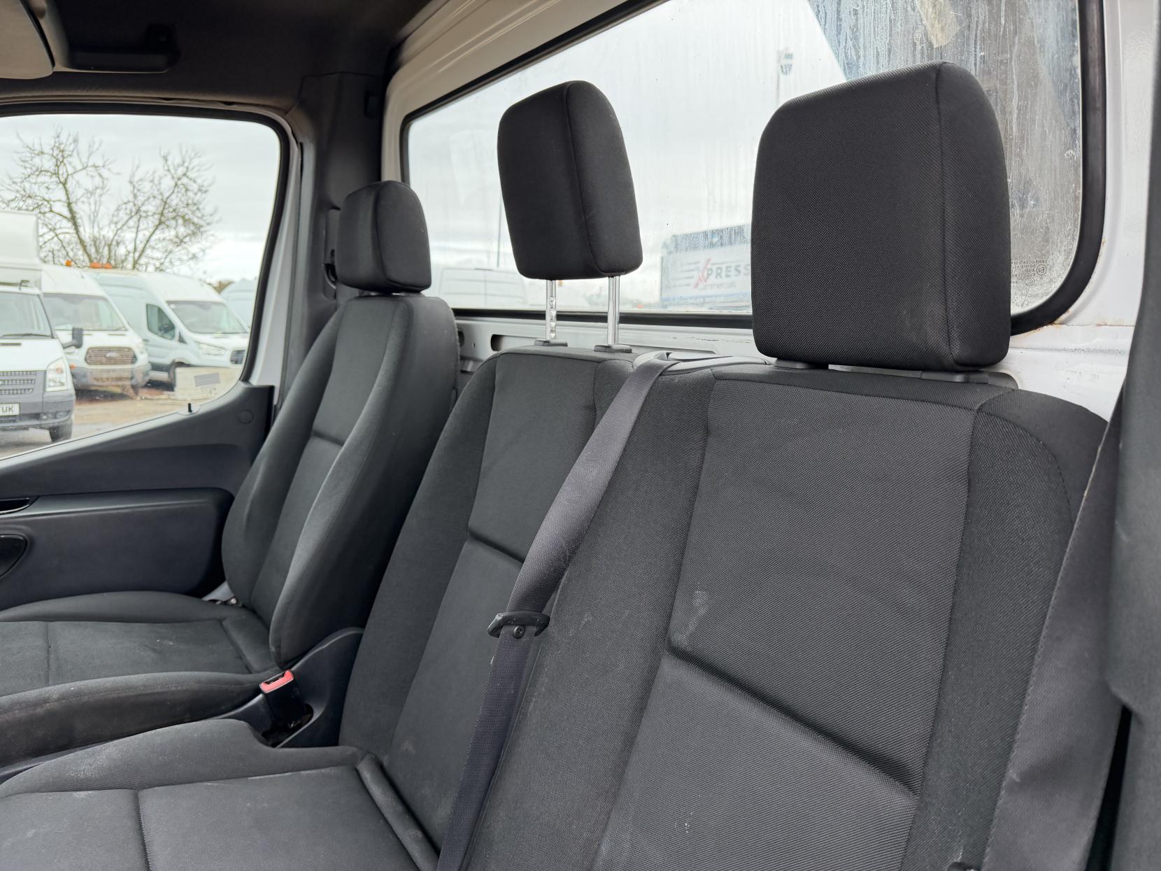 Mercedes-Benz Sprinter 2.1 316 CDI Chassis Cab 2dr Diesel Manual RWD L2 Euro 6 (163 ps)