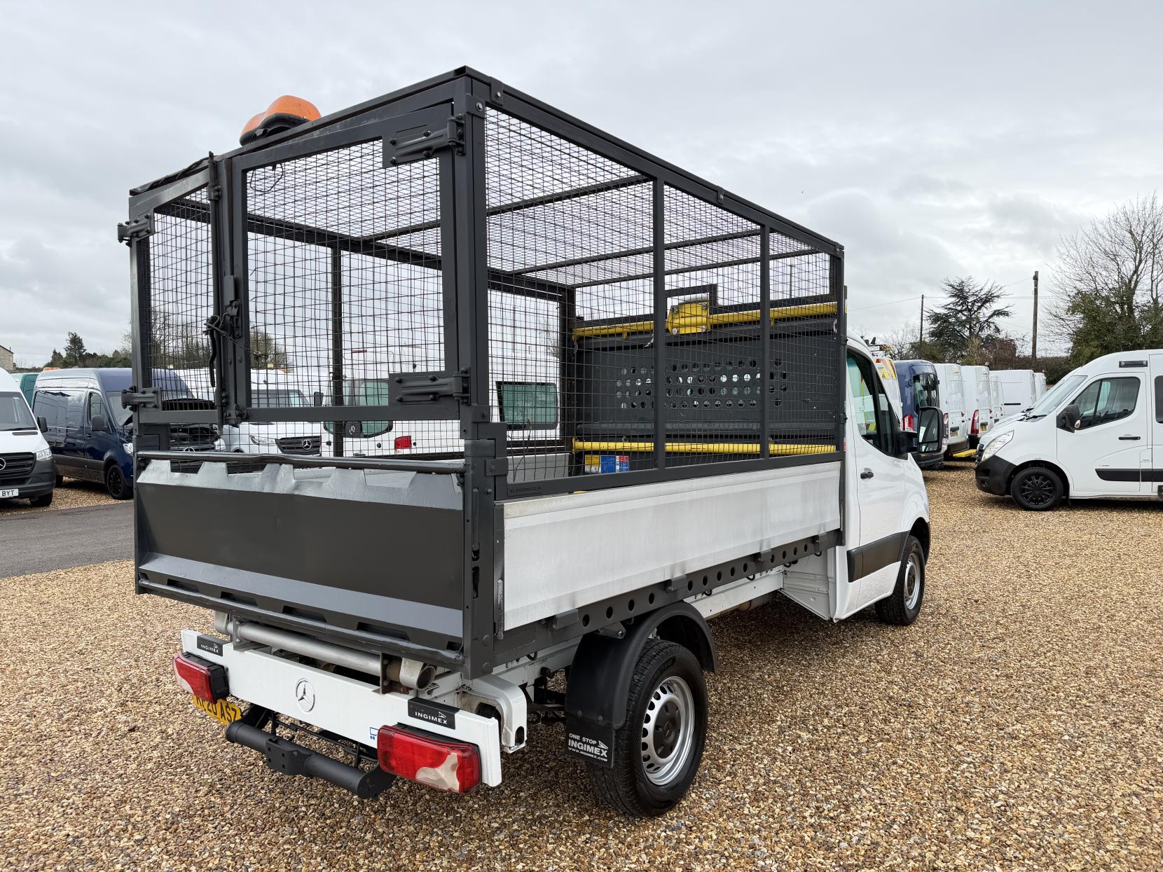 Mercedes-Benz Sprinter 2.1 316 CDI Chassis Cab 2dr Diesel Manual RWD L2 Euro 6 (163 ps)