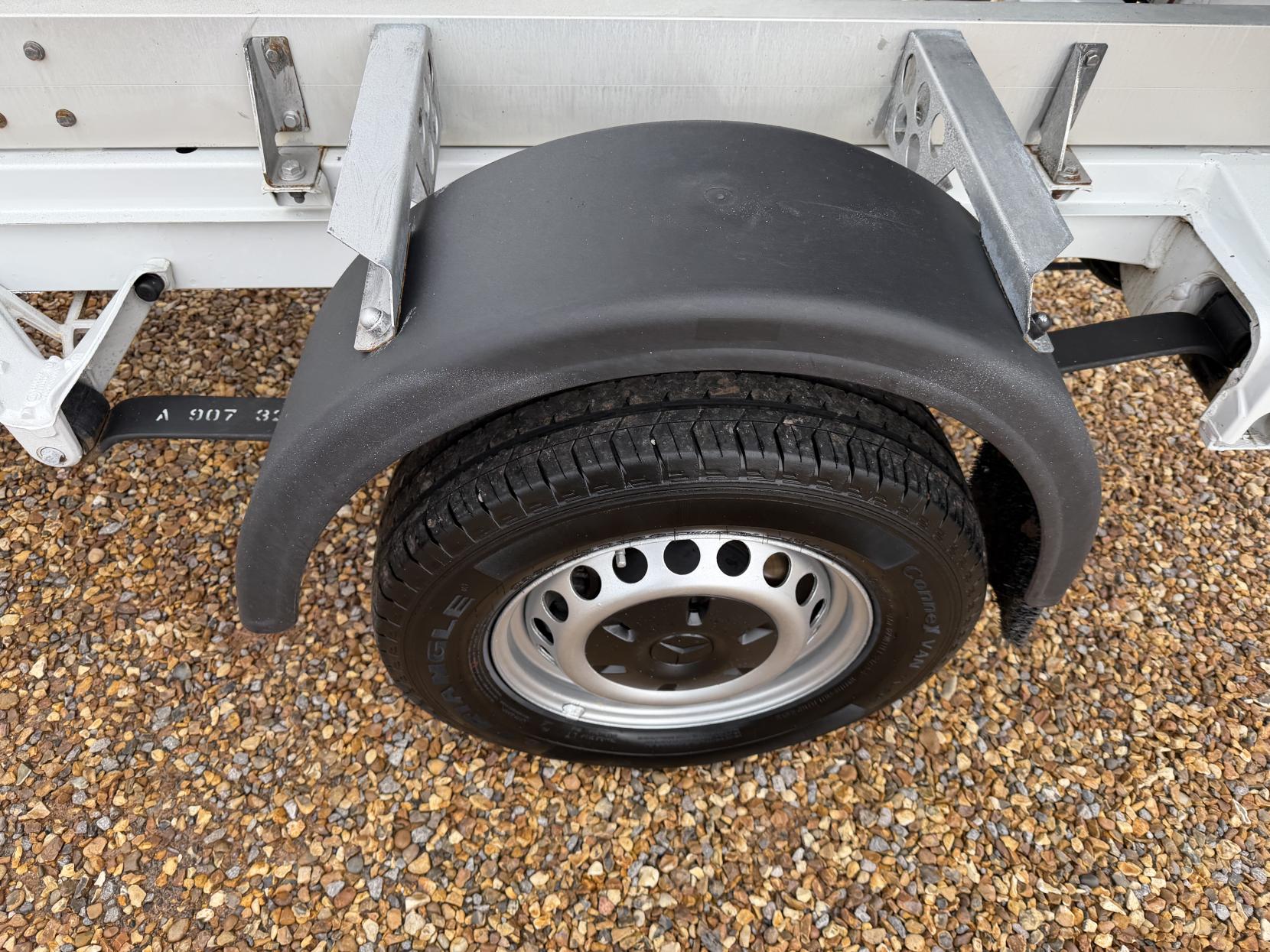 Mercedes-Benz Sprinter 2.1 316 CDI Chassis Cab 2dr Diesel Manual RWD L2 Euro 6 (163 ps)