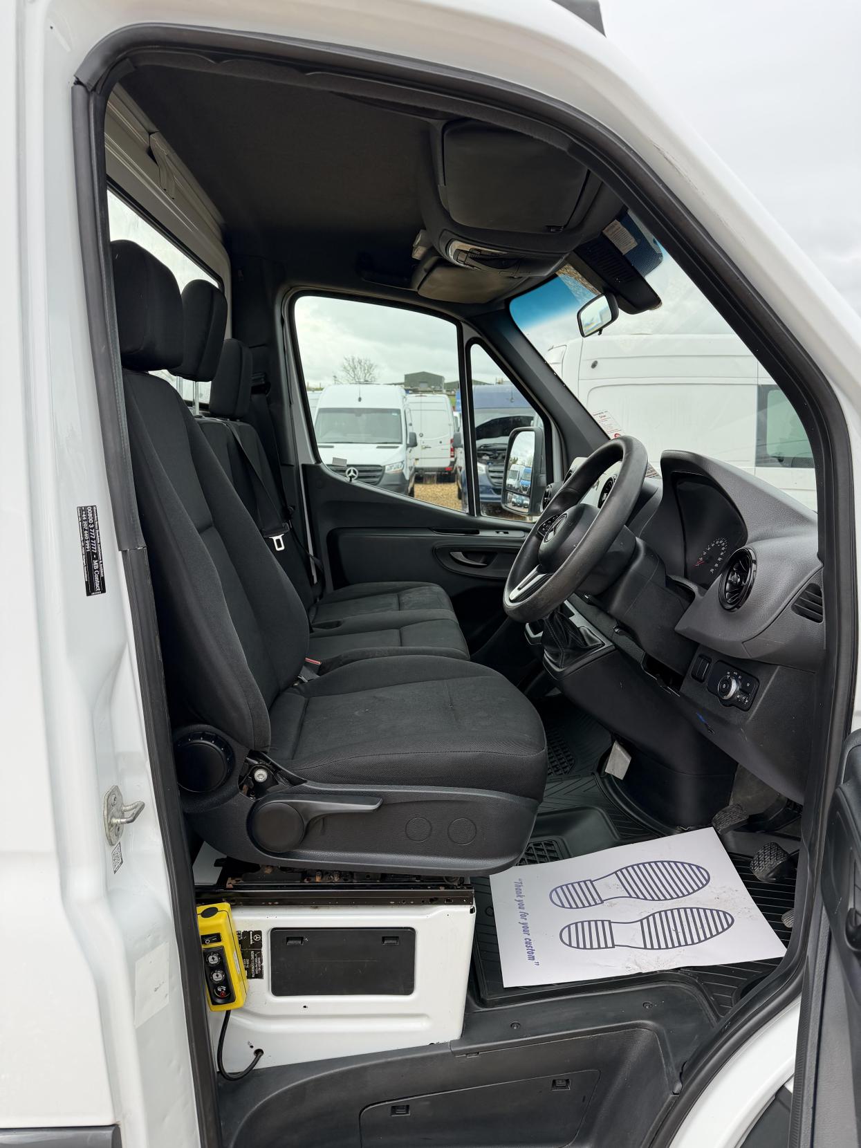 Mercedes-Benz Sprinter 2.1 316 CDI Chassis Cab 2dr Diesel Manual RWD L2 Euro 6 (163 ps)