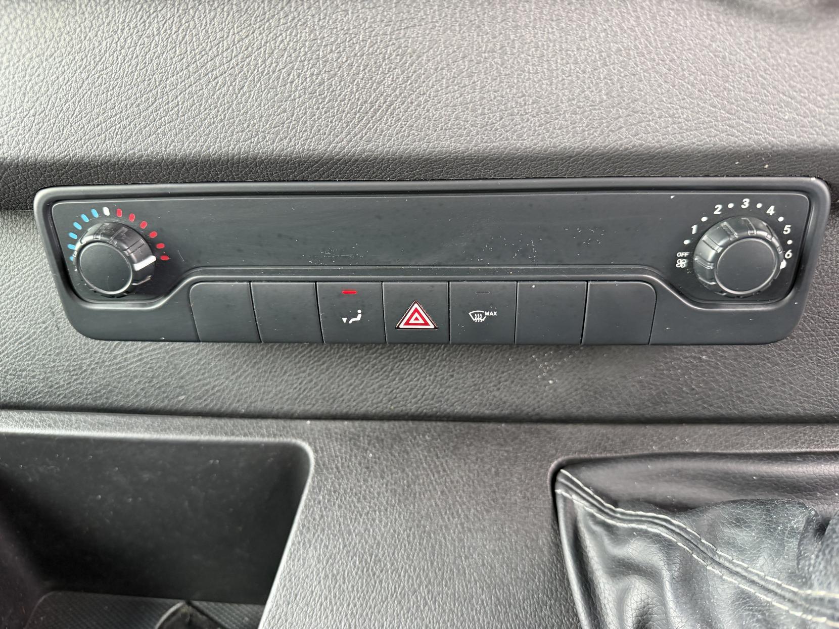 Mercedes-Benz Sprinter 2.1 316 CDI Chassis Cab 2dr Diesel Manual RWD L2 Euro 6 (163 ps)