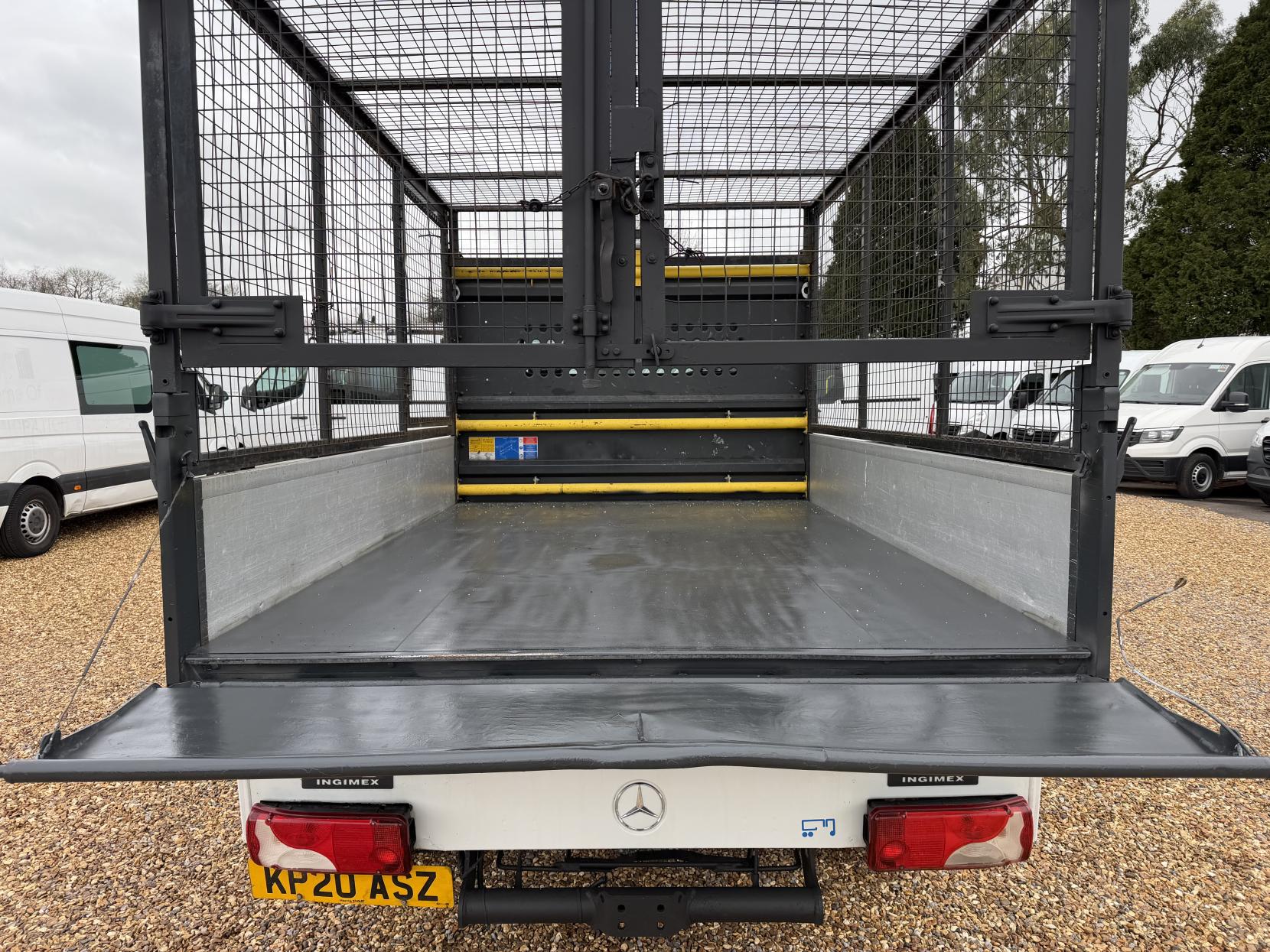 Mercedes-Benz Sprinter 2.1 316 CDI Chassis Cab 2dr Diesel Manual RWD L2 Euro 6 (163 ps)