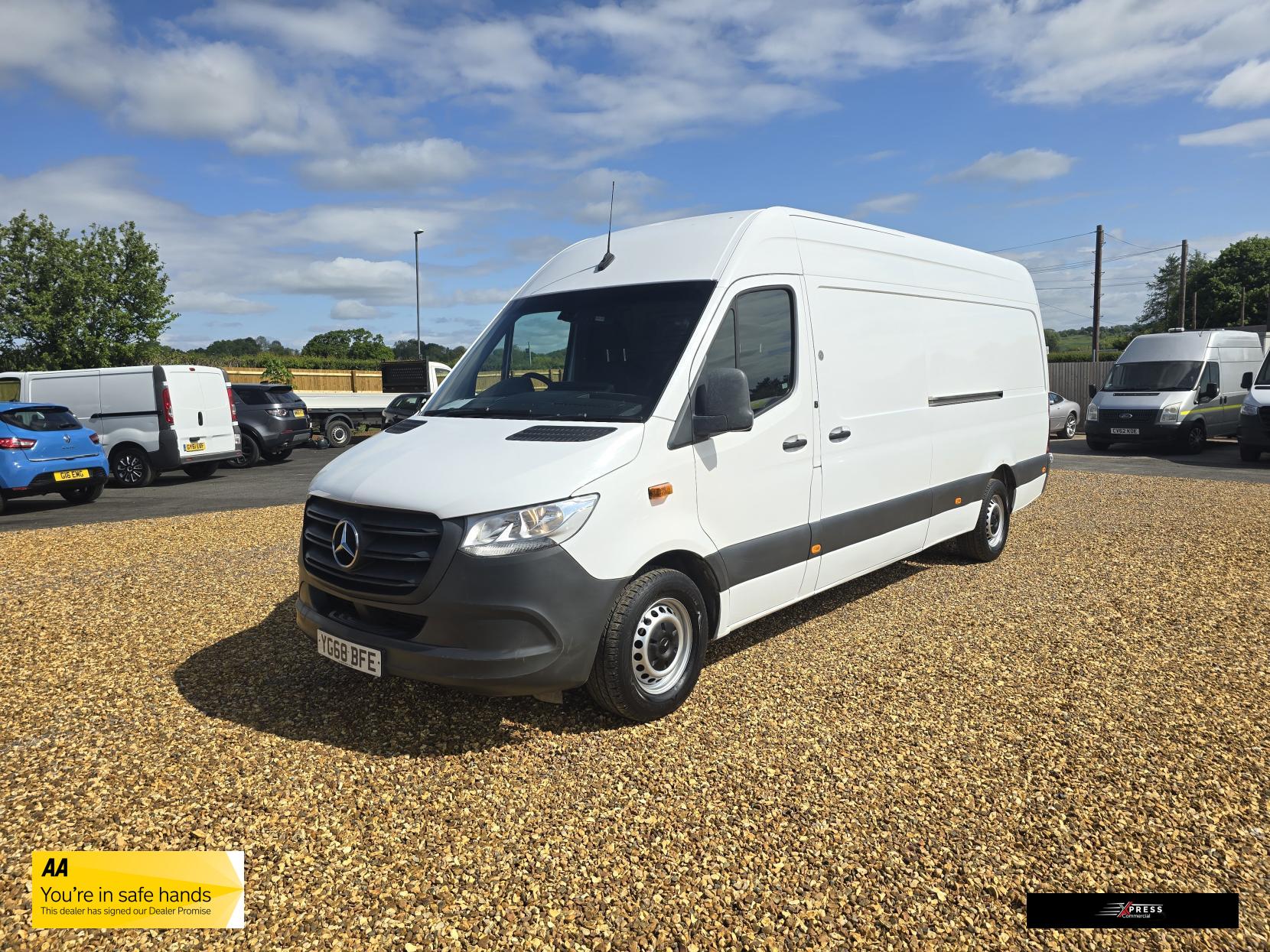 Mercedes-Benz Sprinter Sprinter 2.1 311 CDI Panel Van 5dr Diesel Manual RWD L3 H2 Euro 6 (114 ps)
