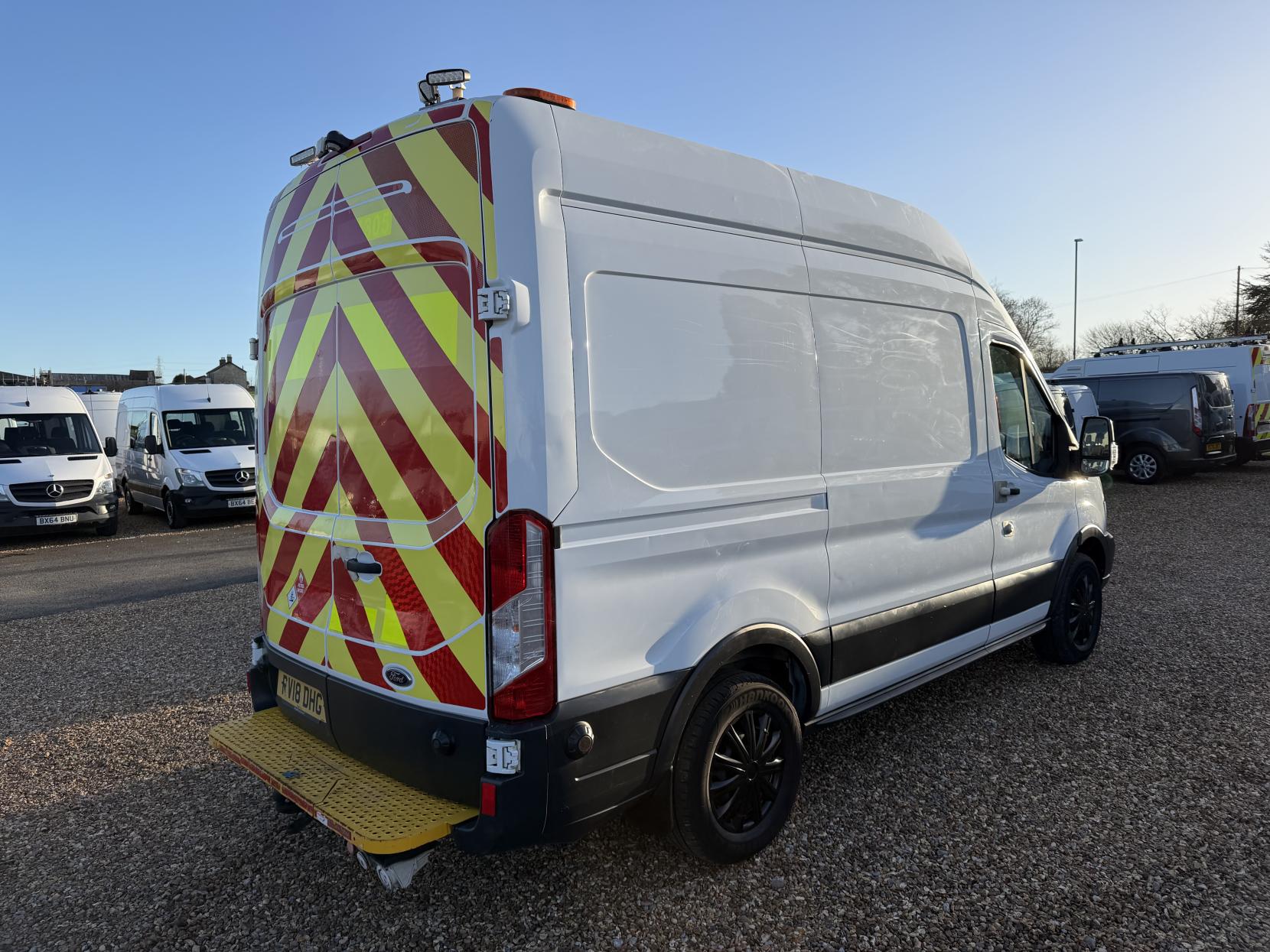 Ford Transit 2.0 350 EcoBlue Panel Van 5dr Diesel Manual RWD L2 H3 Euro 6 (170 ps)