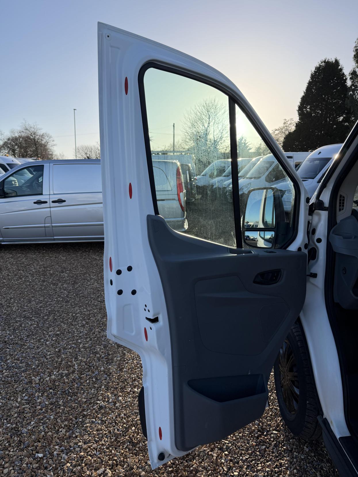 Ford Transit 2.0 350 EcoBlue Panel Van 5dr Diesel Manual RWD L2 H3 Euro 6 (170 ps)