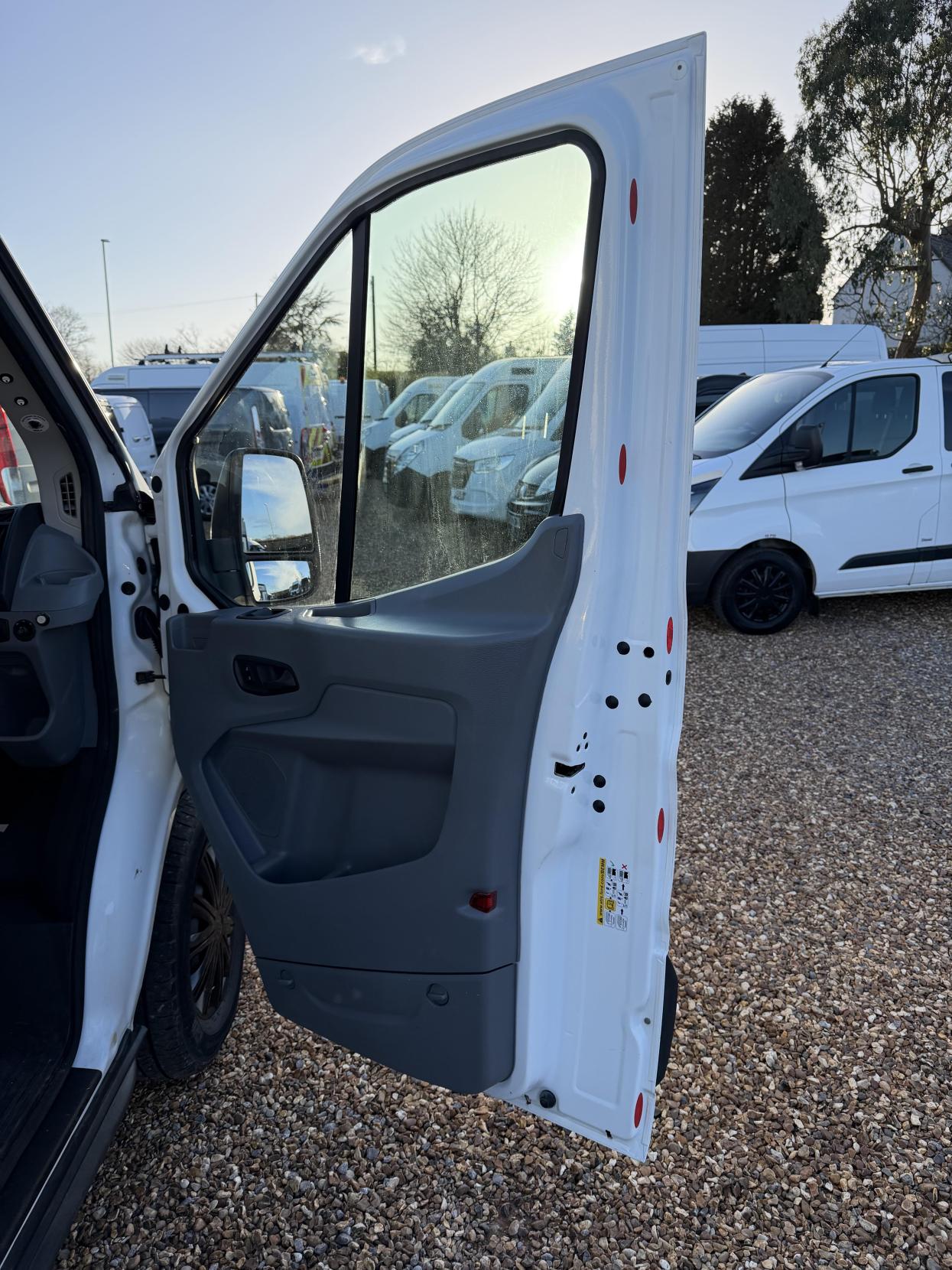 Ford Transit 2.0 350 EcoBlue Panel Van 5dr Diesel Manual RWD L2 H3 Euro 6 (170 ps)