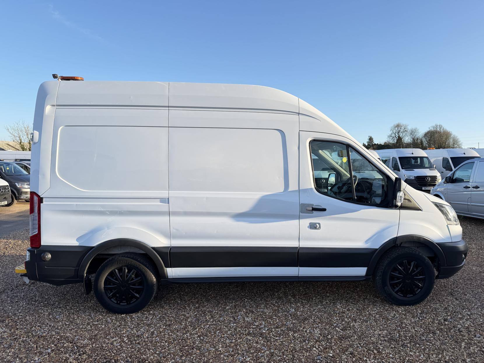 Ford Transit 2.0 350 EcoBlue Panel Van 5dr Diesel Manual RWD L2 H3 Euro 6 (170 ps)